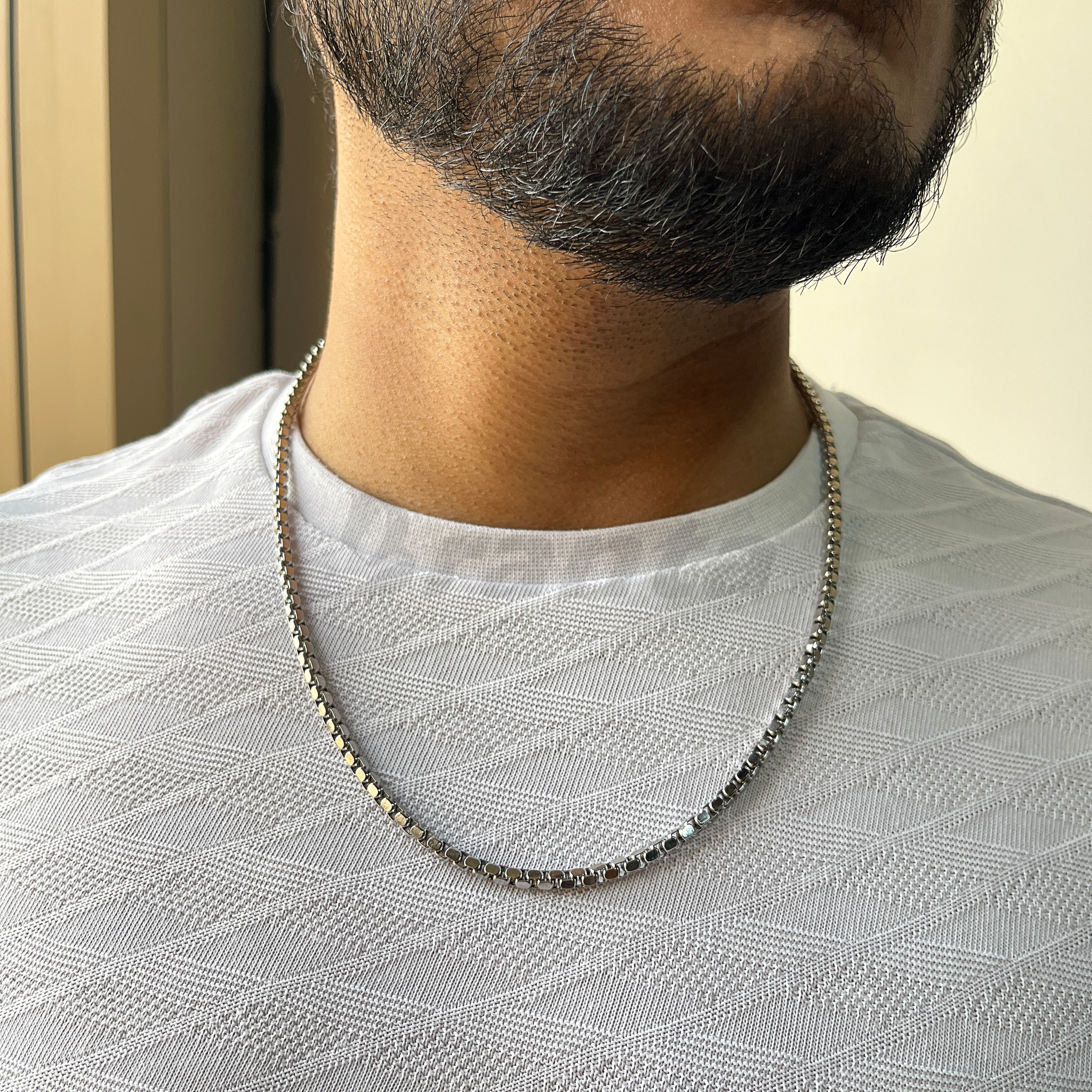 Branta Silver Stainless Steel Italian Box Chain For Men (21.5 Inch) - view 2