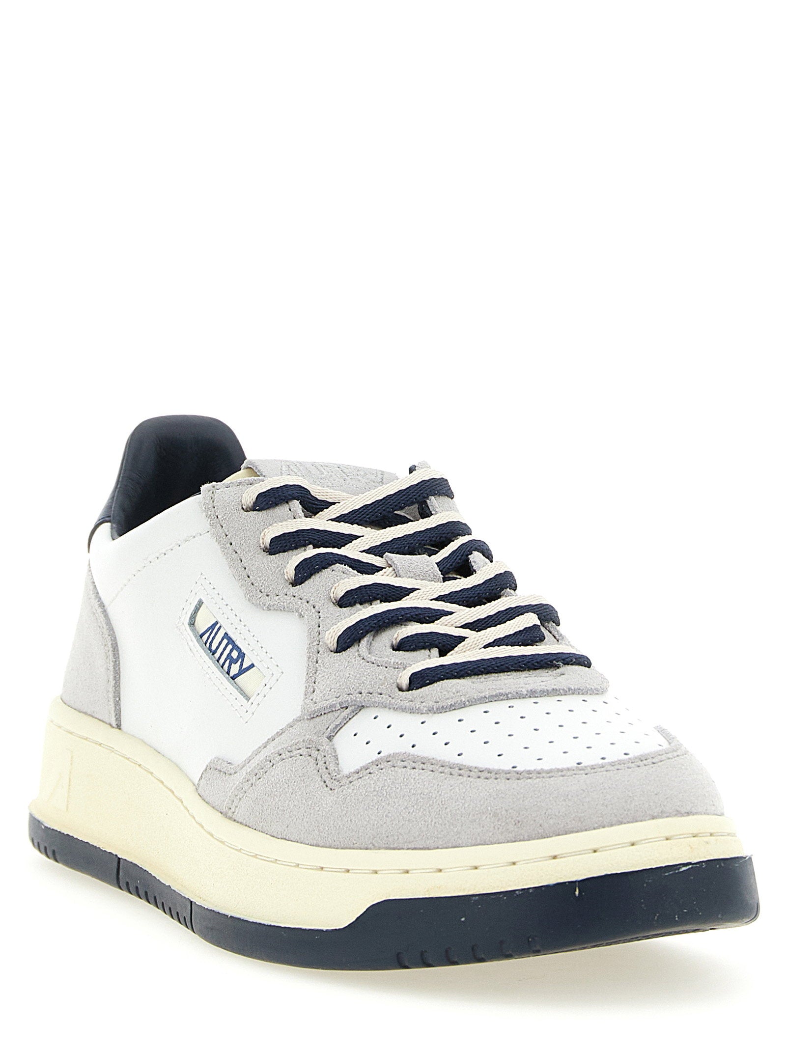 Autry Medalist Low Sneakers - view 2