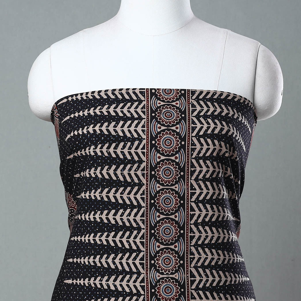 RIYAZ ABDULMAJID KHATRI - AJRAKH Black - Ajrakh Block Printed Cotton Kurta Material - 3 meter - view 3