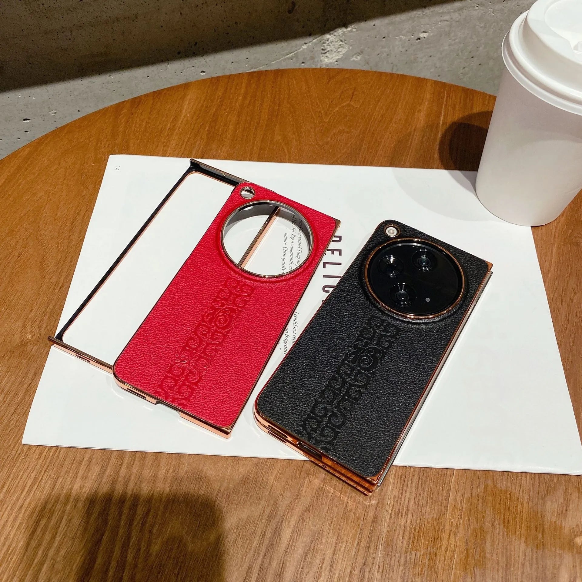 Million Cases OnePlus Open Refined Elegance Electroplated Leather Case - view 7