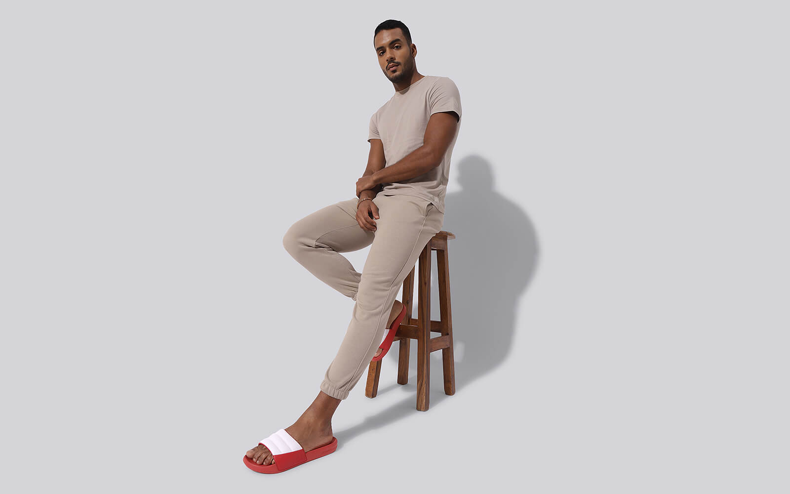 Neeman's Squooshy Slides for Men : Red-White - view 7