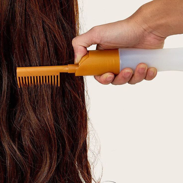 Roposo Clout Spa Style Hair Color Bottle + Brush Comb