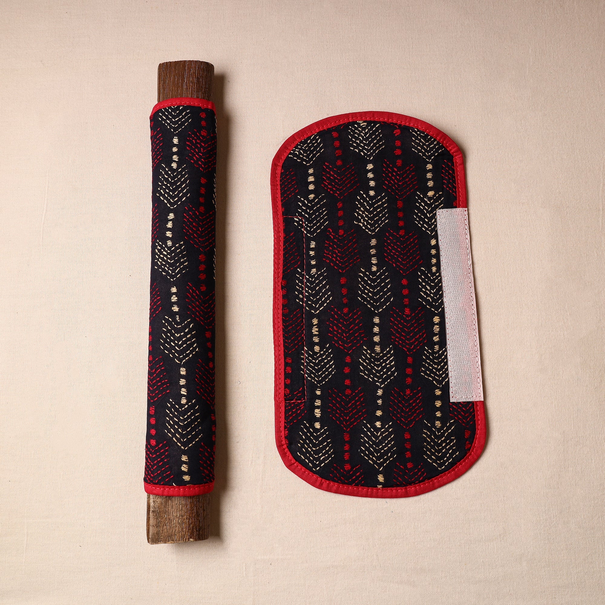 ASALKAAR Black - Bengal Kantha Work Handmade Fridge Handle Cover (Set of 2) 44