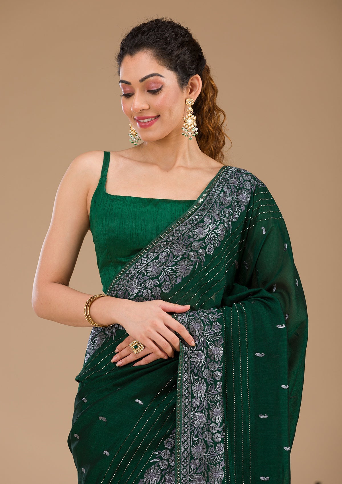 Koskii Bottle Green Threadwork Georgette Saree - view 6