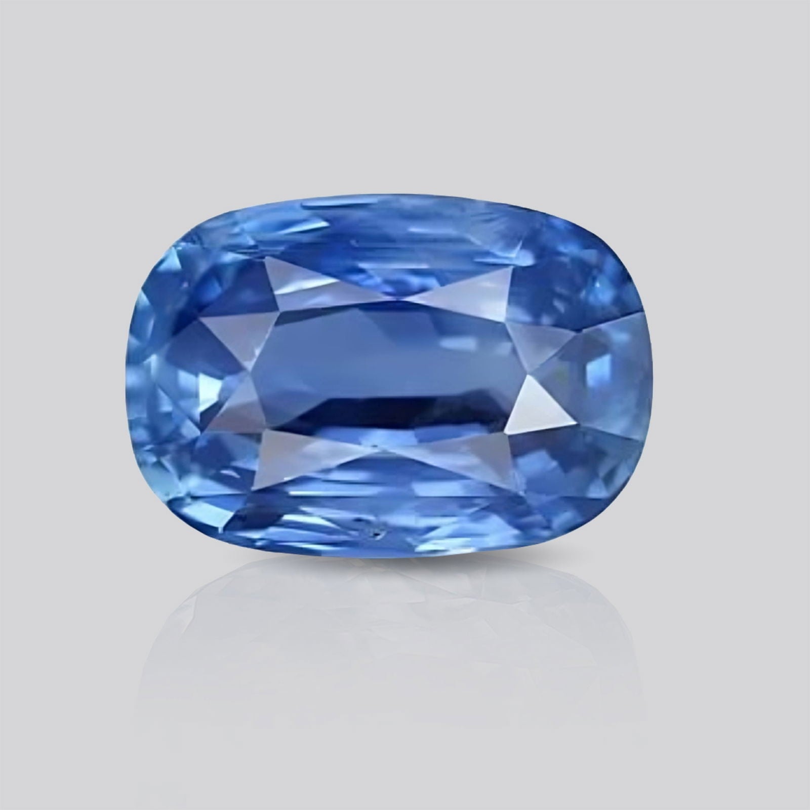 Gemsmantra Blue Sapphire (3.54 Ratti, 3.22 Carat)