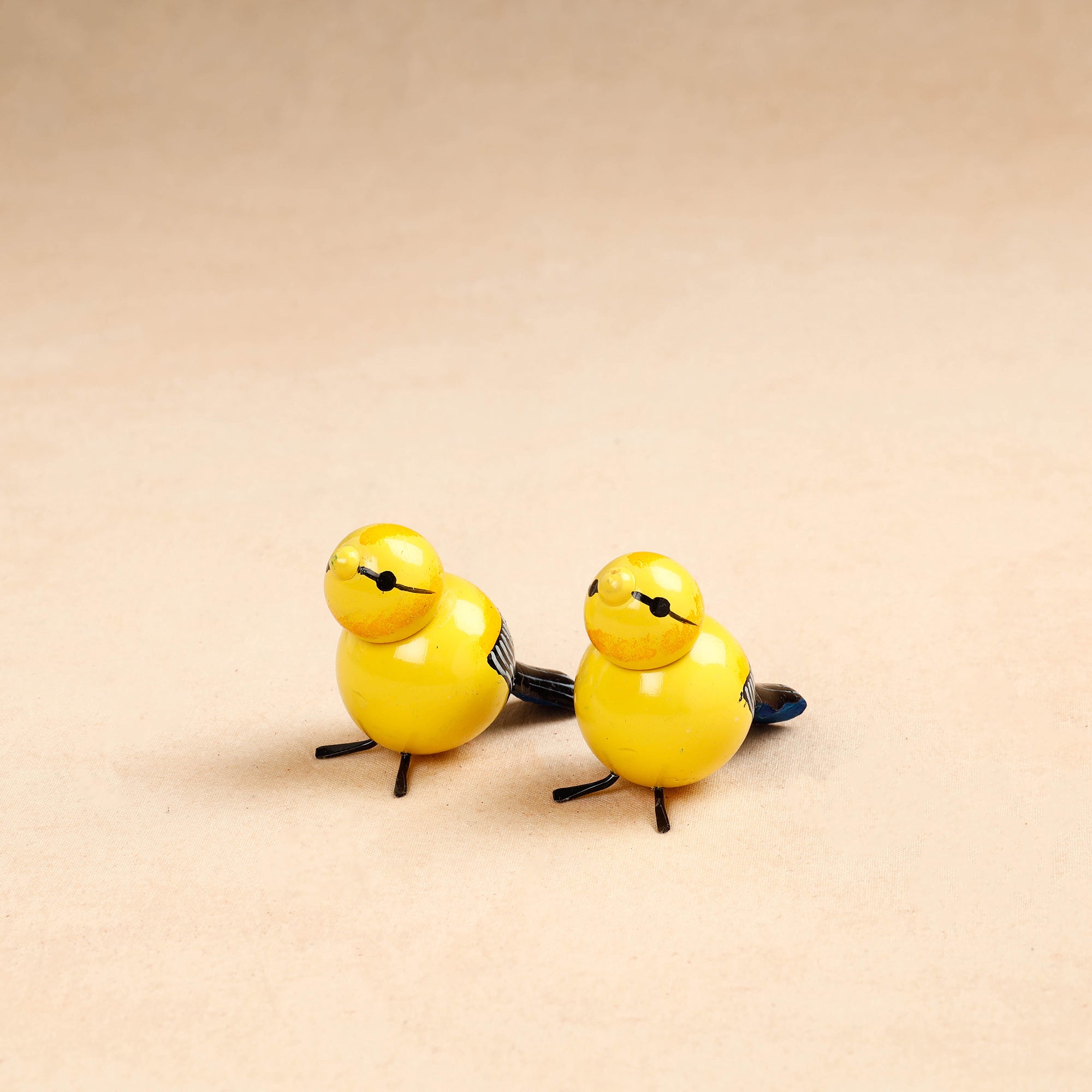 ITOKRI CRAFTS INITIATIVE Baby Birds - Etikoppaka Handcrafted Wooden Decor Item - view 2