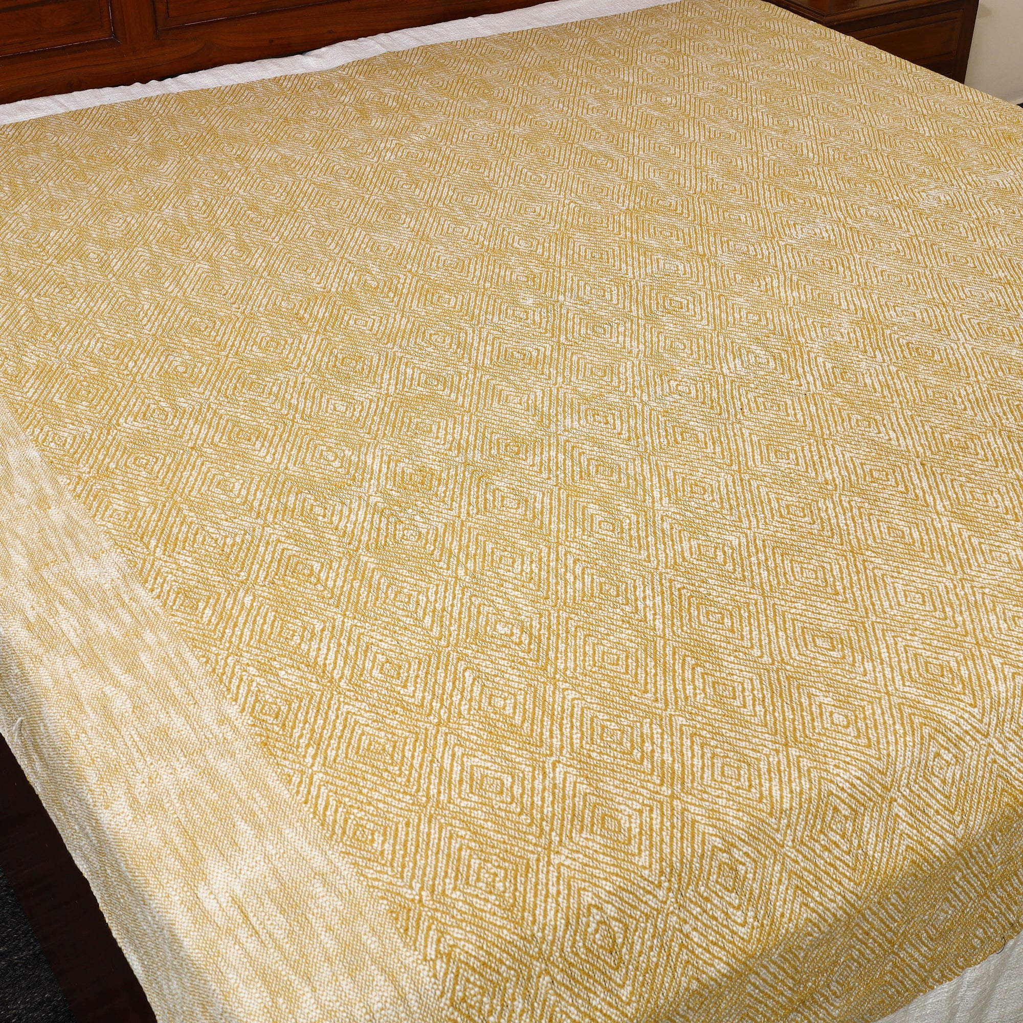 HANDLOOM VIRASAT Beige - Pure Handloom Cotton Double Bed Cover from Bijnor 20 - view 2