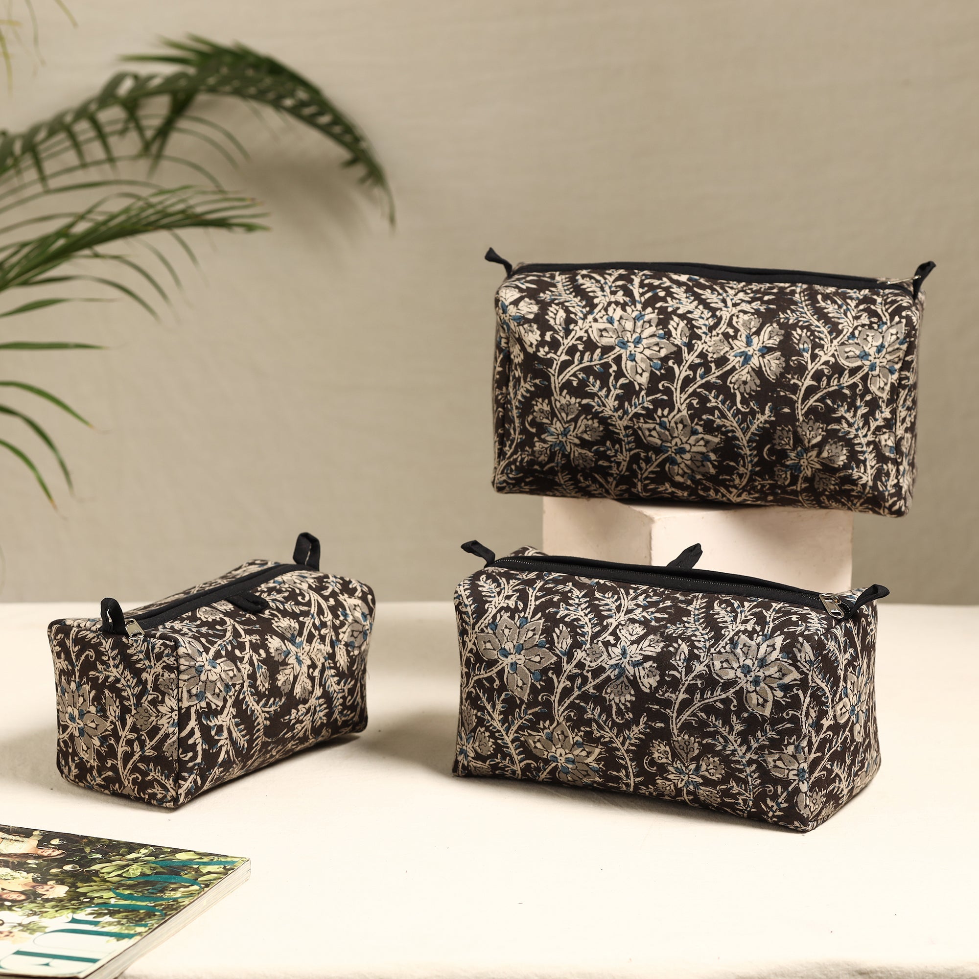 ITOKRI CRAFTS INITIATIVE Brown - Handmade Cotton Toiletry Bags (Set of 3) 26