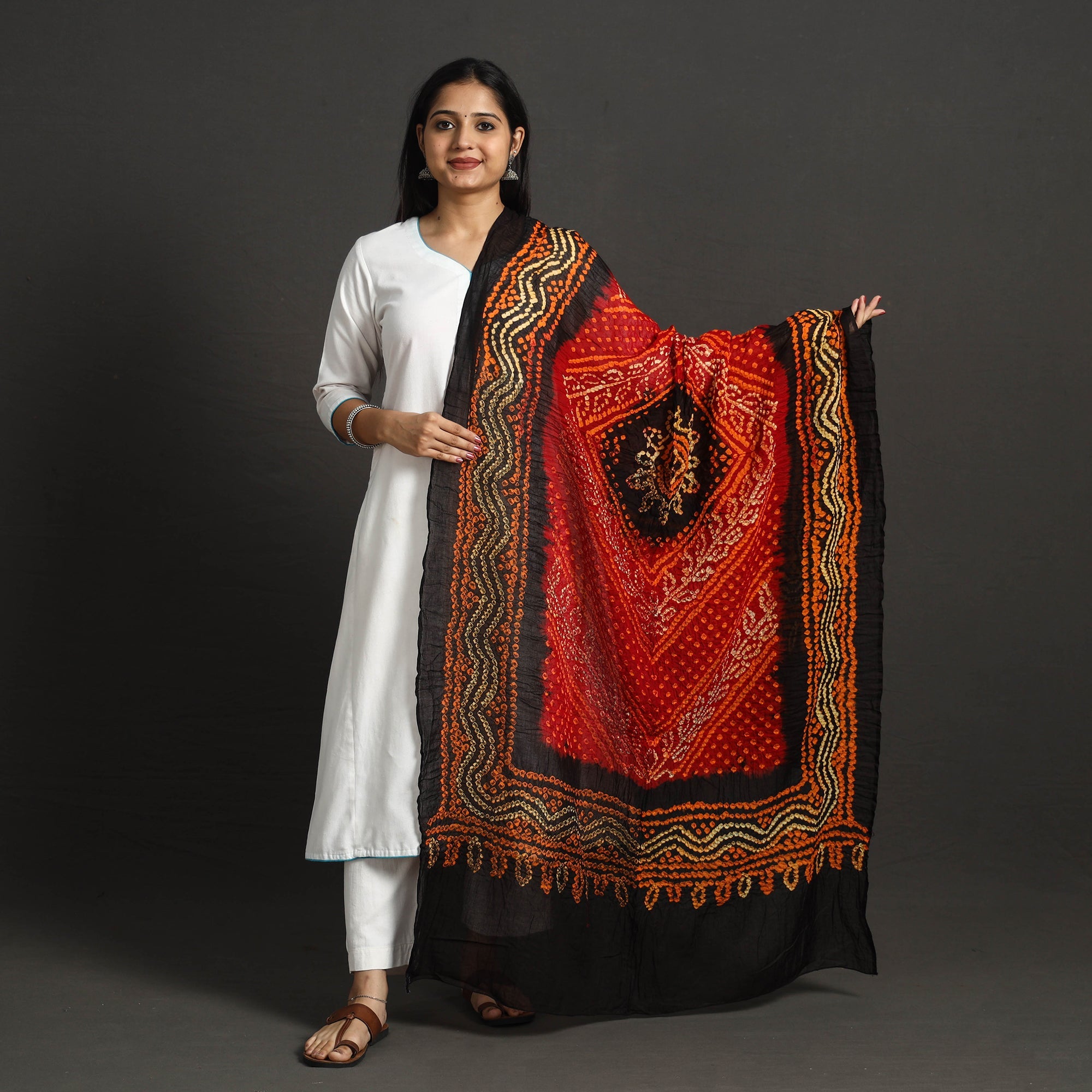 KACHCHH JI CHHAAP Kutch Tie-Dye Cotton Bandhani Dupatta 22