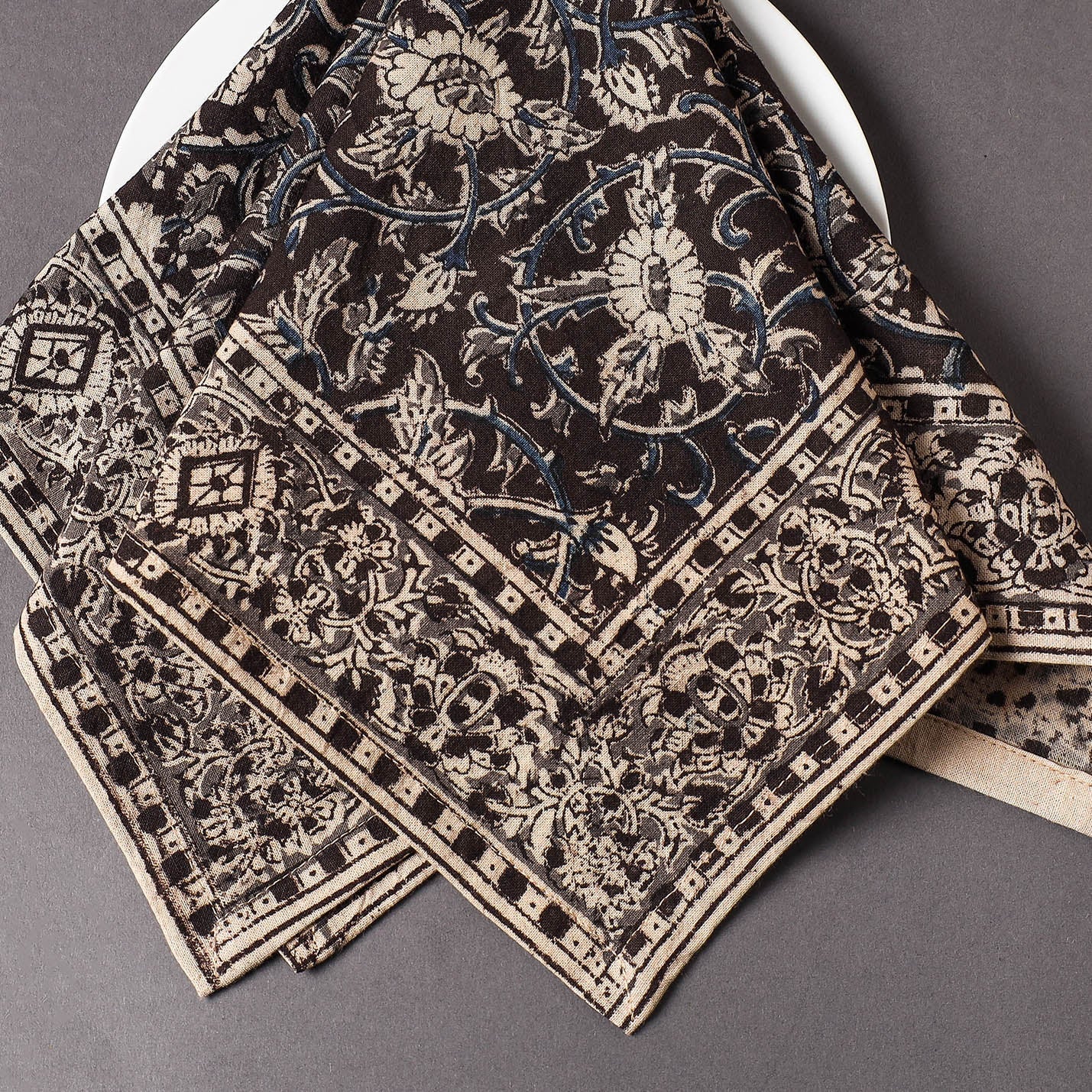 PITCHUKA SRINIVAS KALAMKARI PEDANA Black - Pedana Kalamkari Block Printed Cotton Napkin (18 x 18 in) - view 3