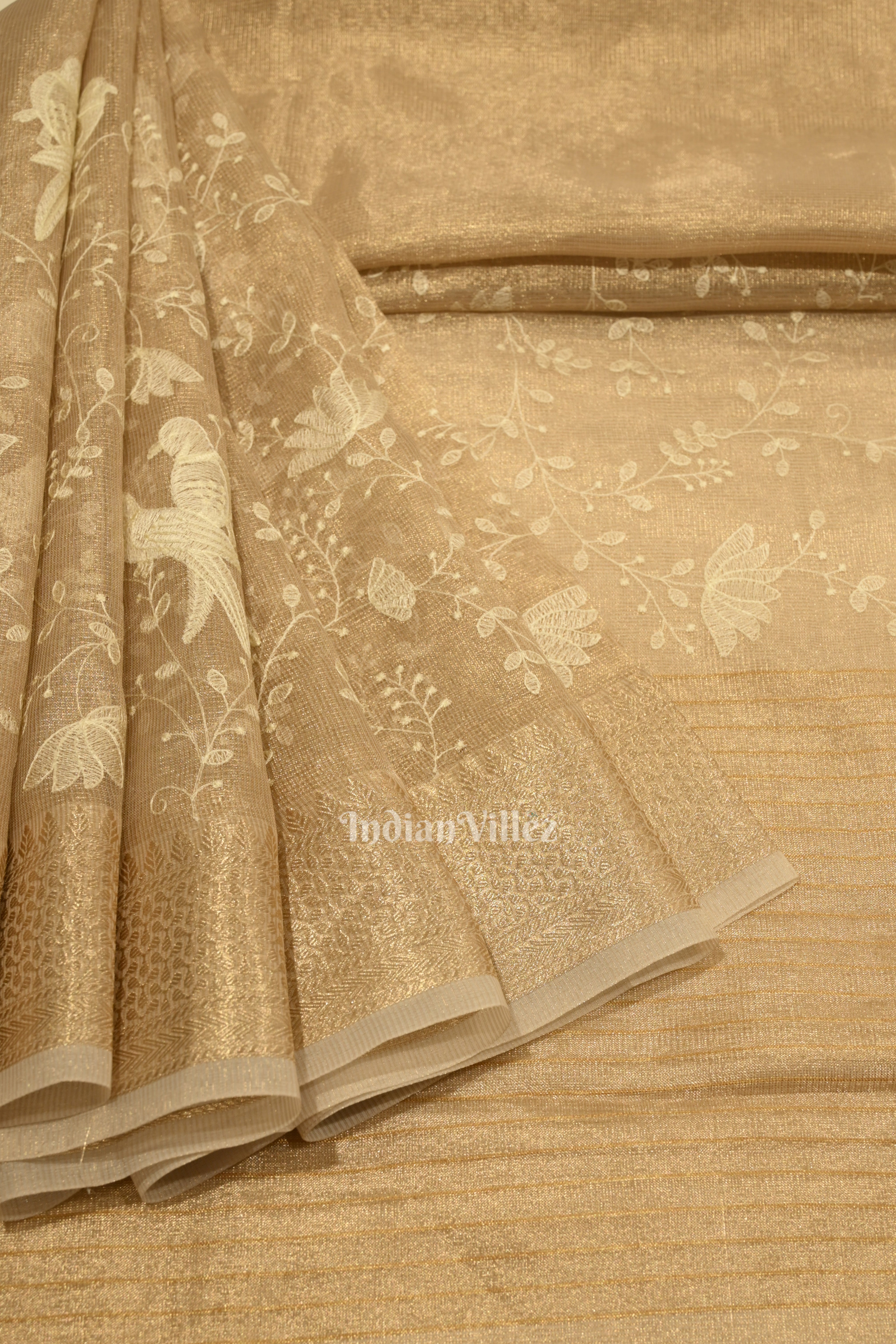 IndianVillèz Exlusive Golden Floral Design Banarasi Tissue Saree