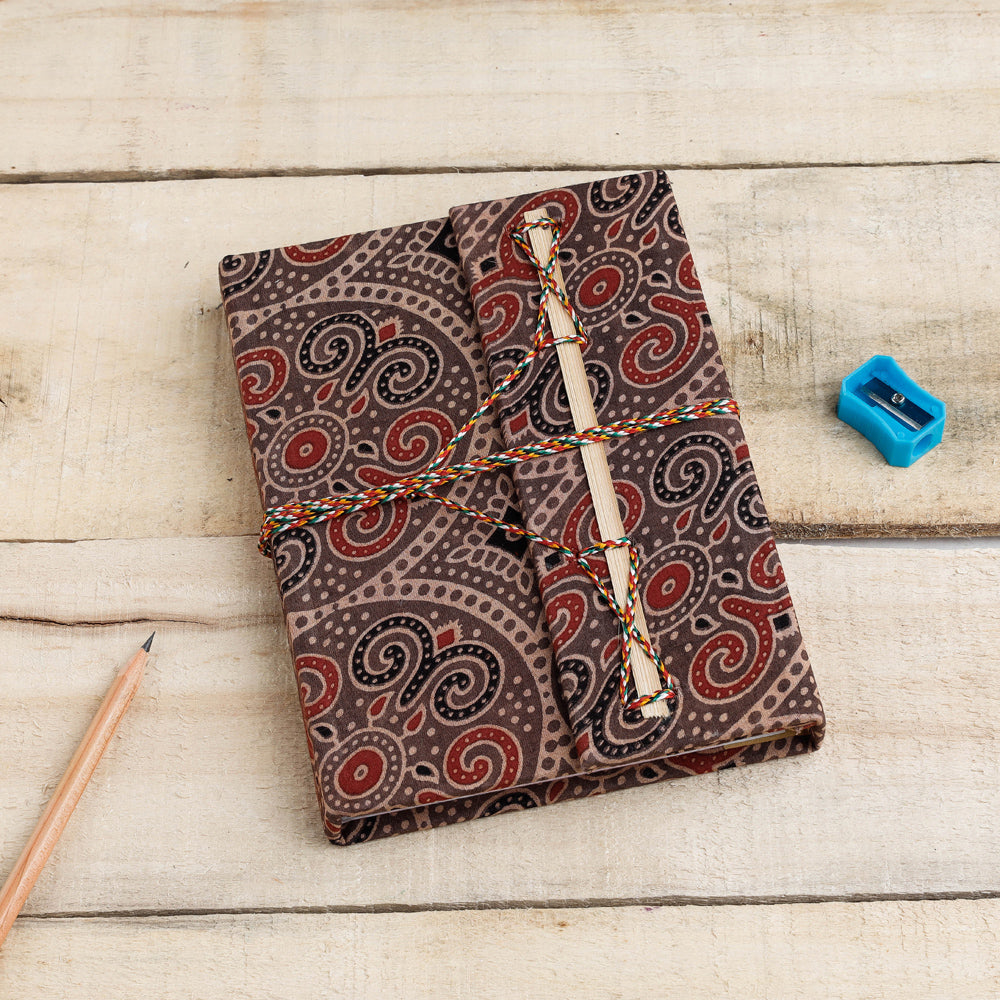 TARAGRAM Brown - Ajrakh Fabric Cover Handmade Paper Notebook with Thread Lock