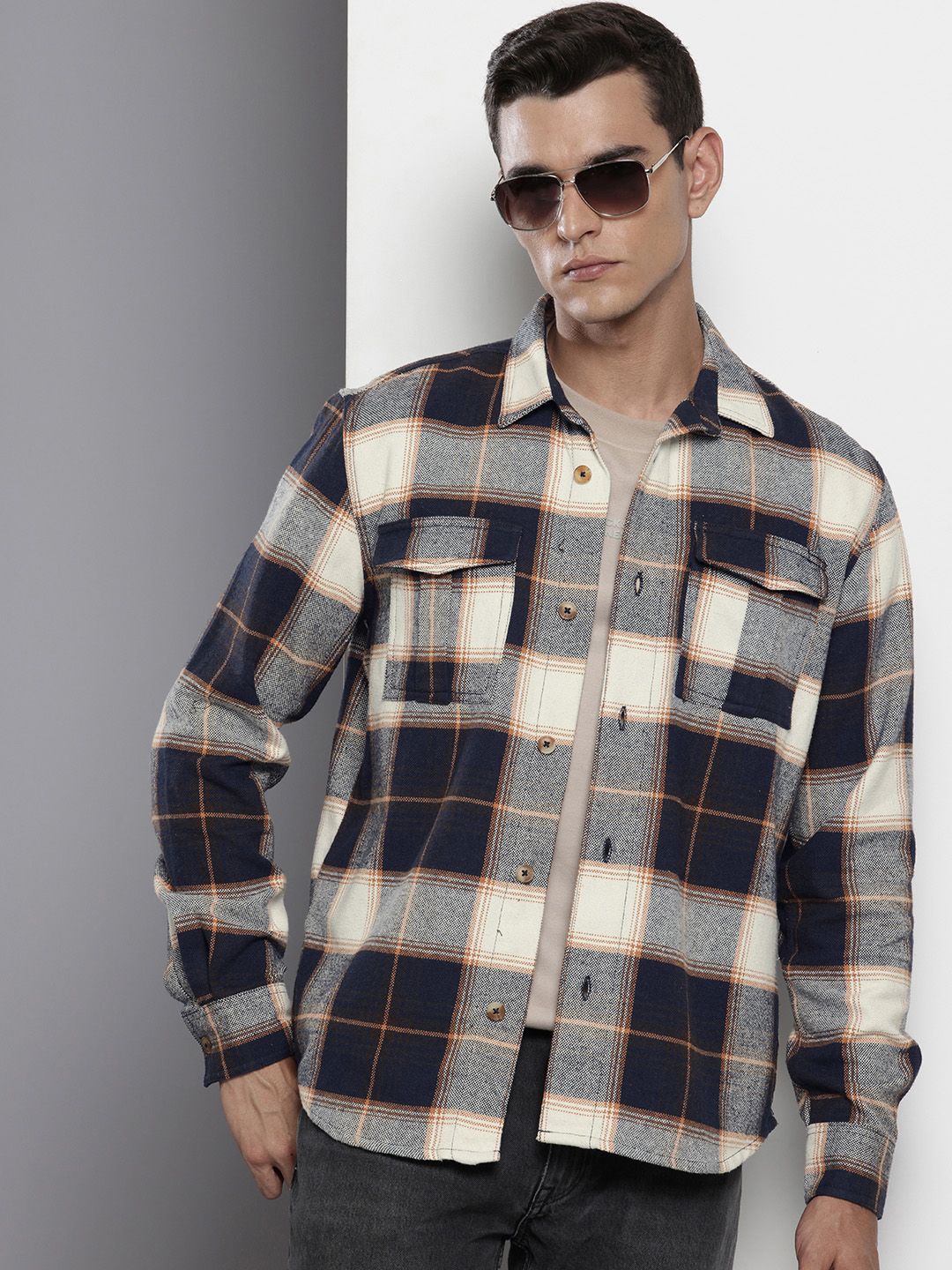 The Indian Garage Co Men's Navy Blue Regular Fit Checked Casual Shirt