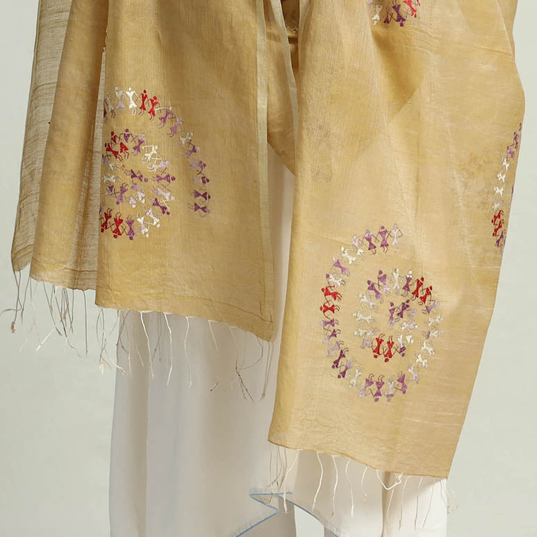 KHUSHBASH - HAPPY LOOM OF EAST Beige - Bengal Kantha Hand Embroidery Tussar Silk Handloom Dupatta 01 - view 4