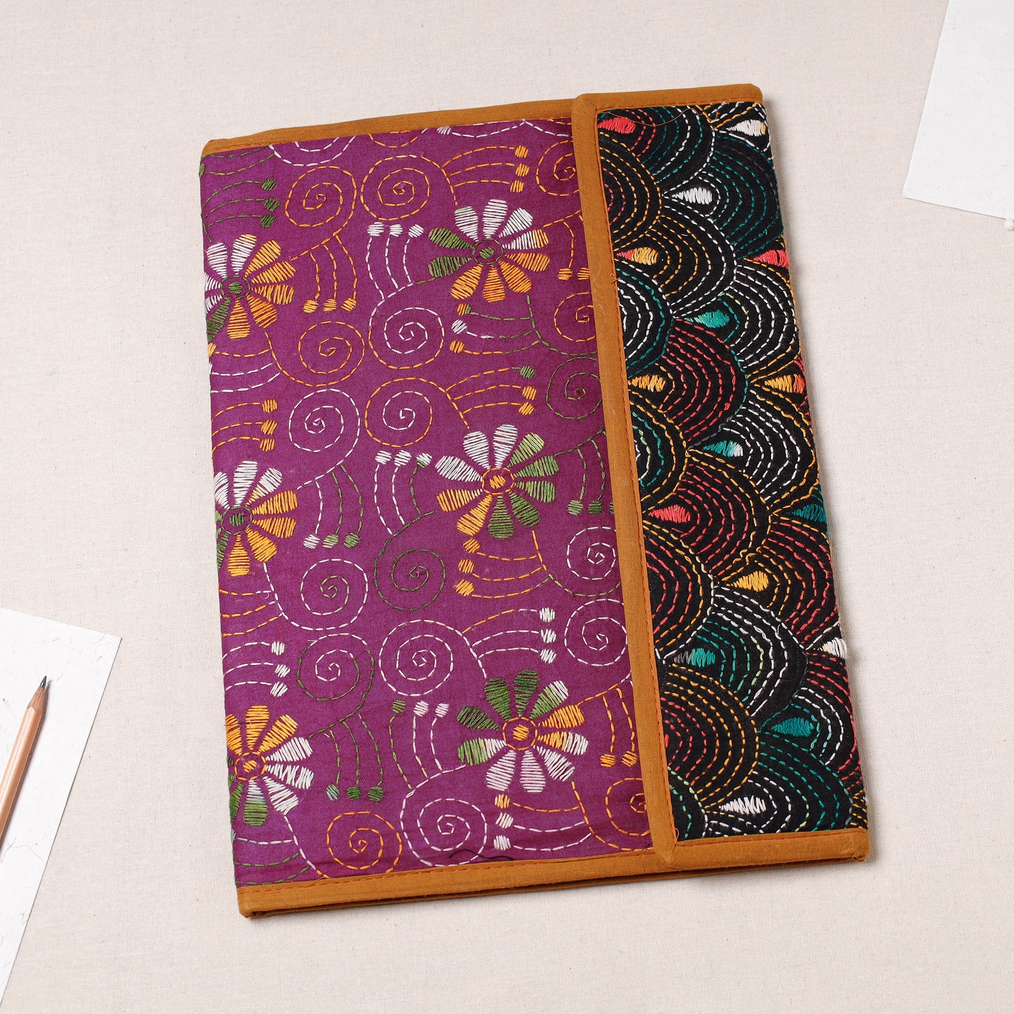 ASALKAAR Bengal Kantha Work Handcrafted File Folder