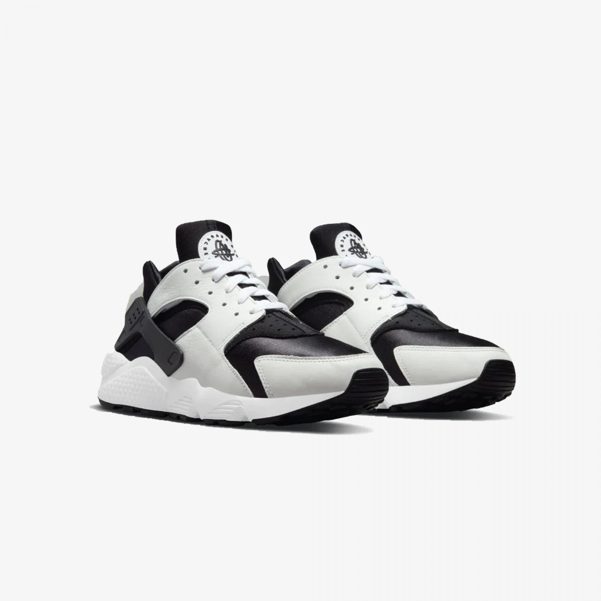 Air huarache black – Nike | AIR HUARACHE { BLACK/WHITE