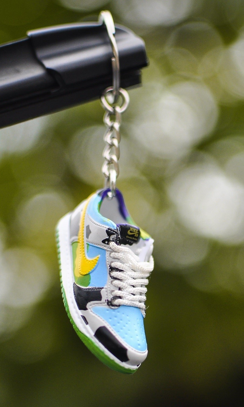 Kicks Machine 3D Sneaker Keychain Chunky Dunky Sb Dunk - view 2