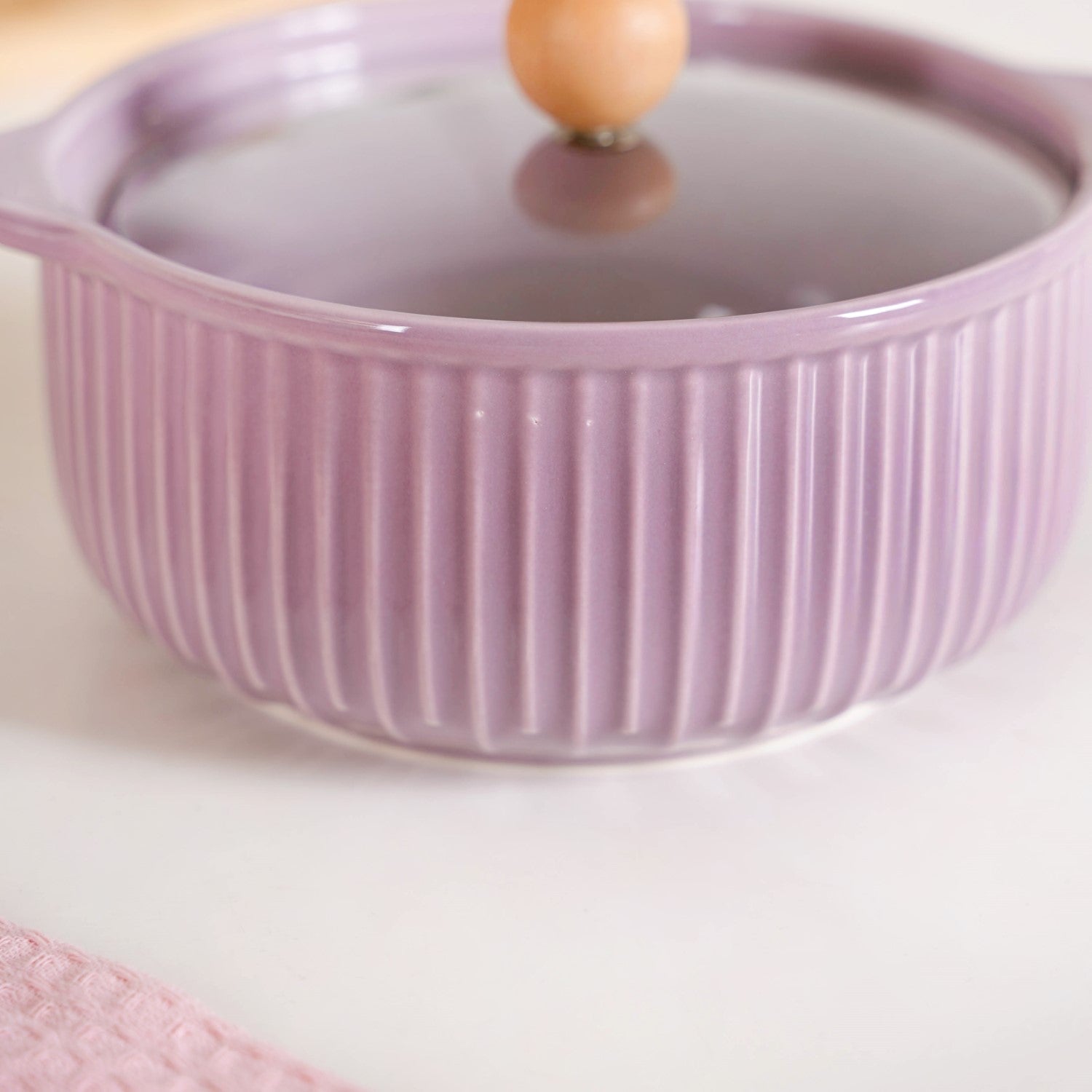 Nestasia Ribbed Multifunctional Serving Bowl With Lid 950ml - view 7