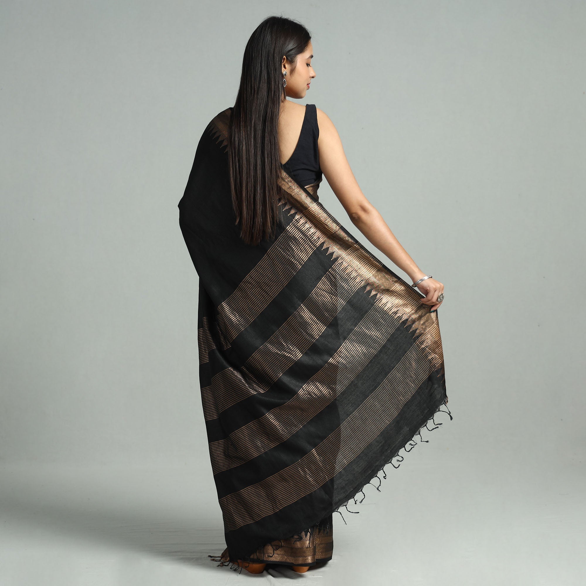 ITOKRI CRAFTS INITIATIVE Black - Vidarbha Tussar Bamboo Cotton Handloom Zari Border Saree 20 - view 3