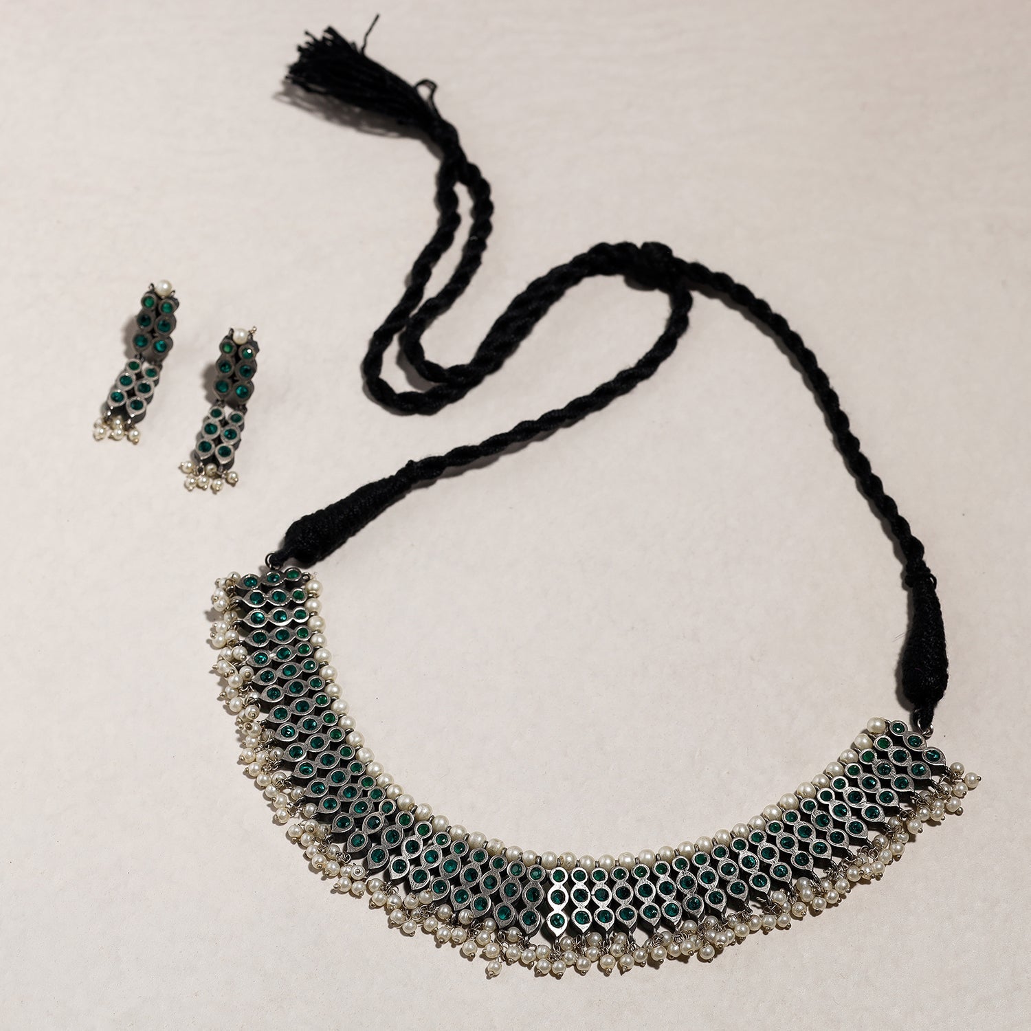 WHITE RIVER STORIES Antique Silver Finish Oxidized Brass Base Stone Work Necklace Set - view 2