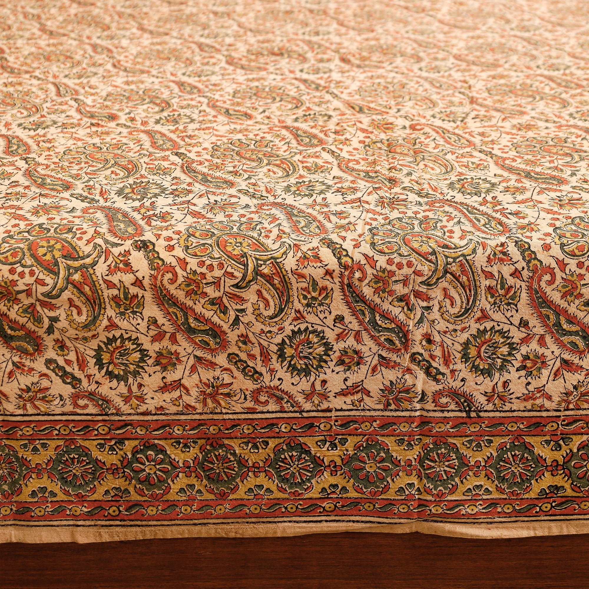 PITCHUKA SRINIVAS KALAMKARI PEDANA Beige - Pedana Kalamkari Block Printing Cotton Double Bed Cover (111 x 94 in) - view 2