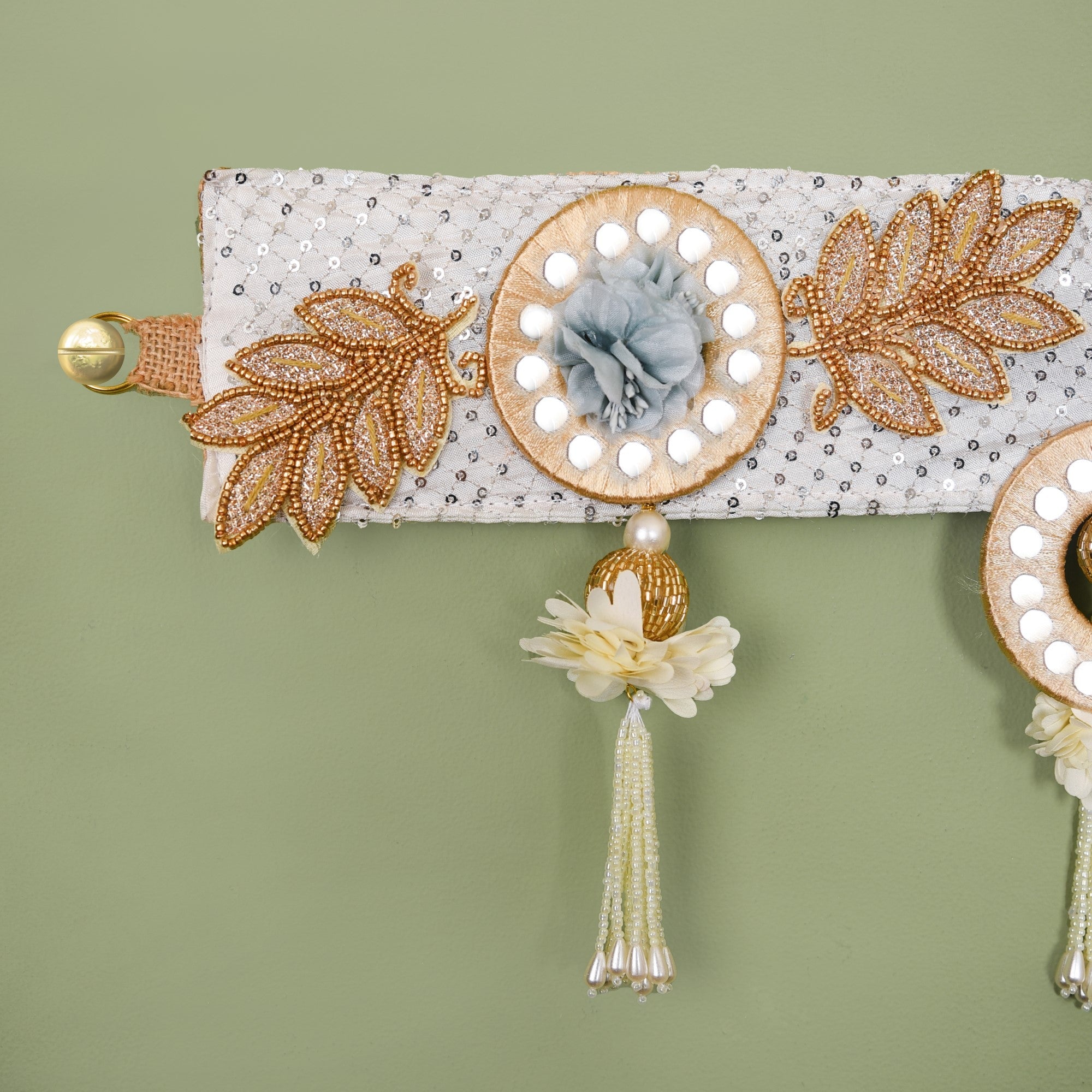 Nestasia White Flora Toran For Home Decor - view 4