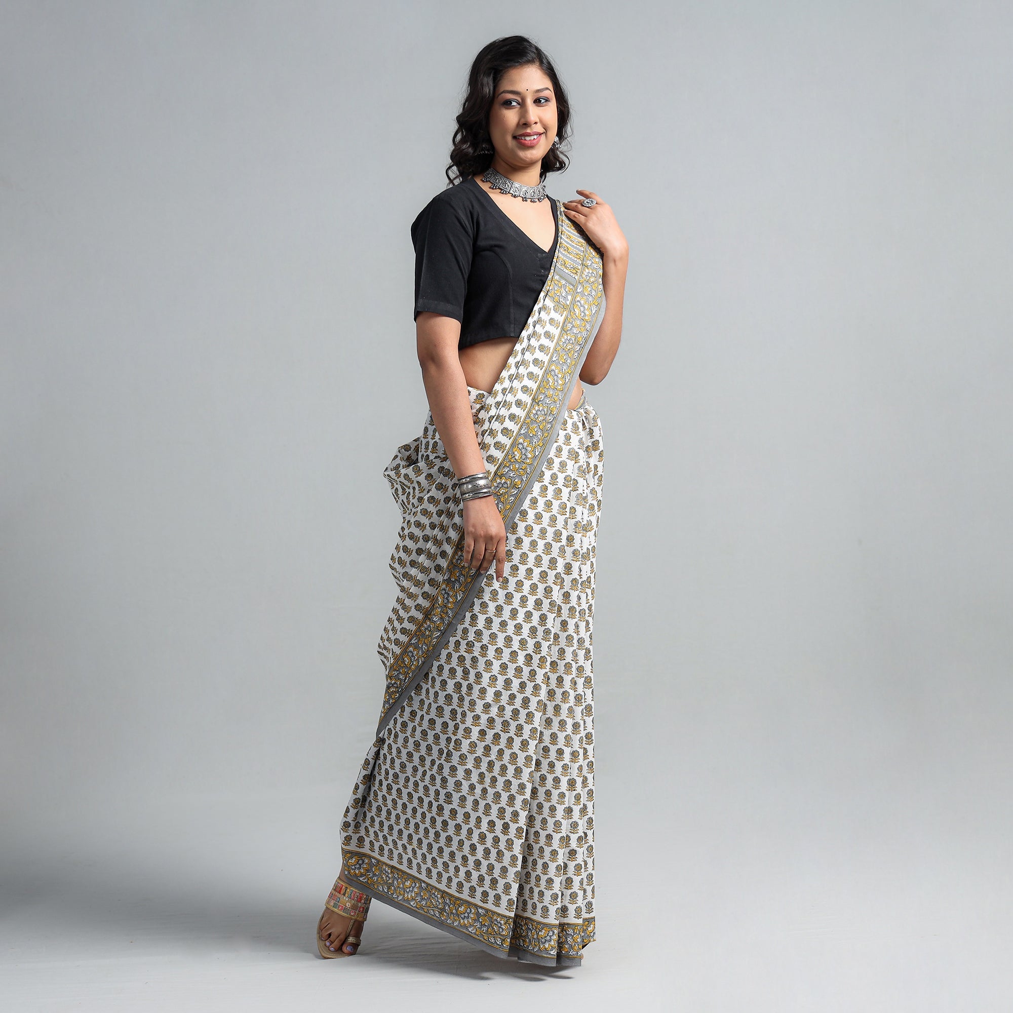 SANTOSH KUMAR DHANOPIA Brown - Block Printed Mul Cotton Sanganeri Saree - view 2