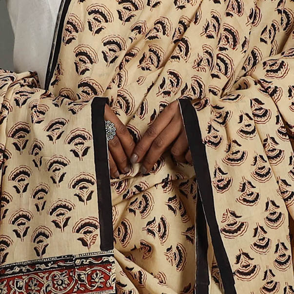 ARTISAN HAND BLOCK PRINTS Beige - Block Print Mul Cotton Bagru Dupatta 29 - view 4