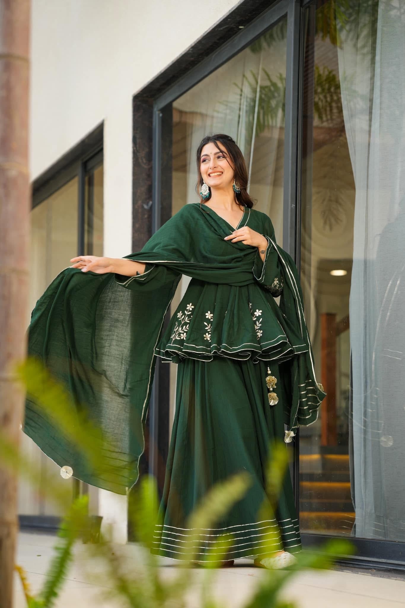 Idaho0 Bottle Green cosmos sharara set - view 3