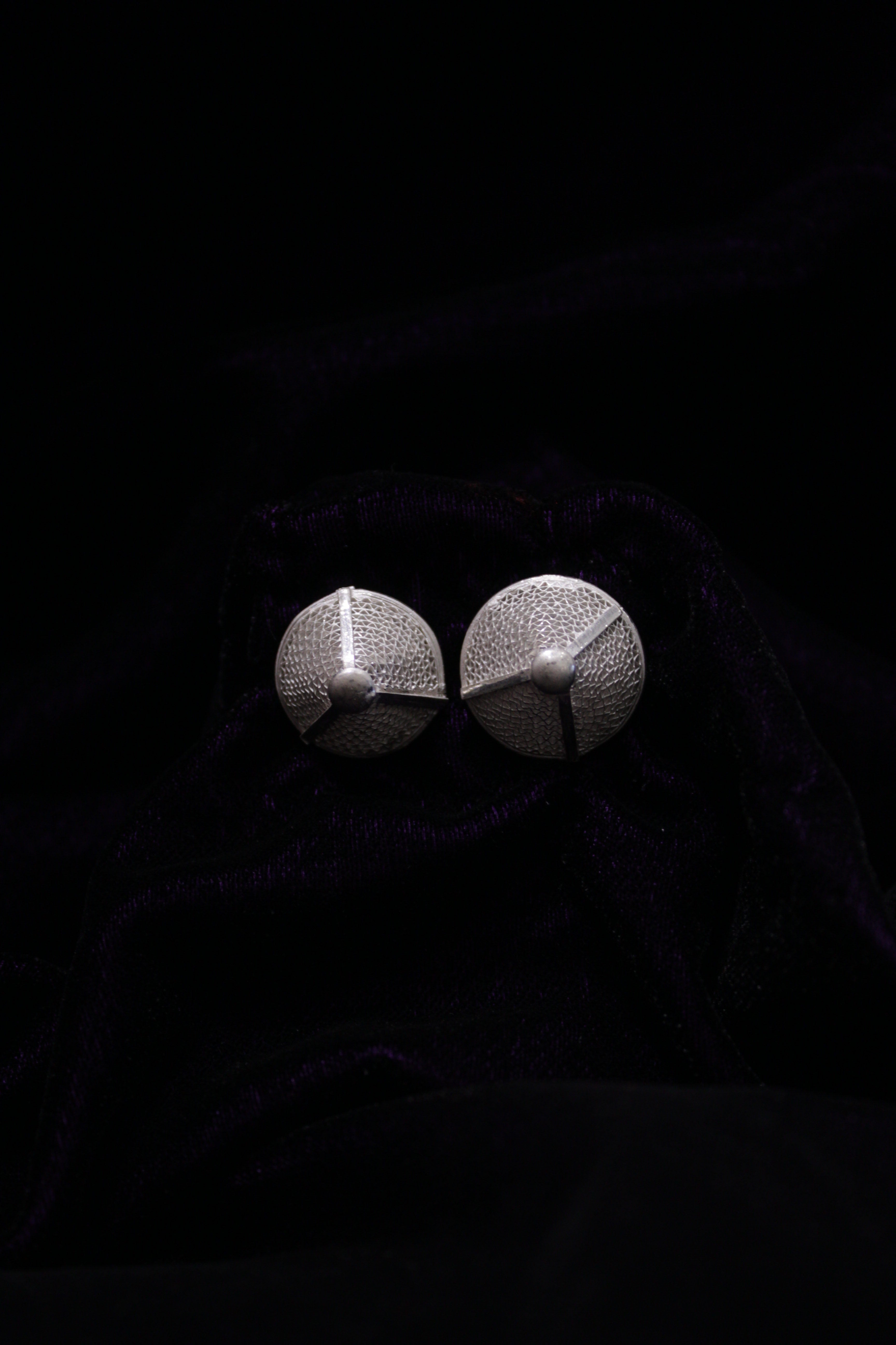 Indianvillez Cone Silver Bead Filigree Earring Stud - view 2
