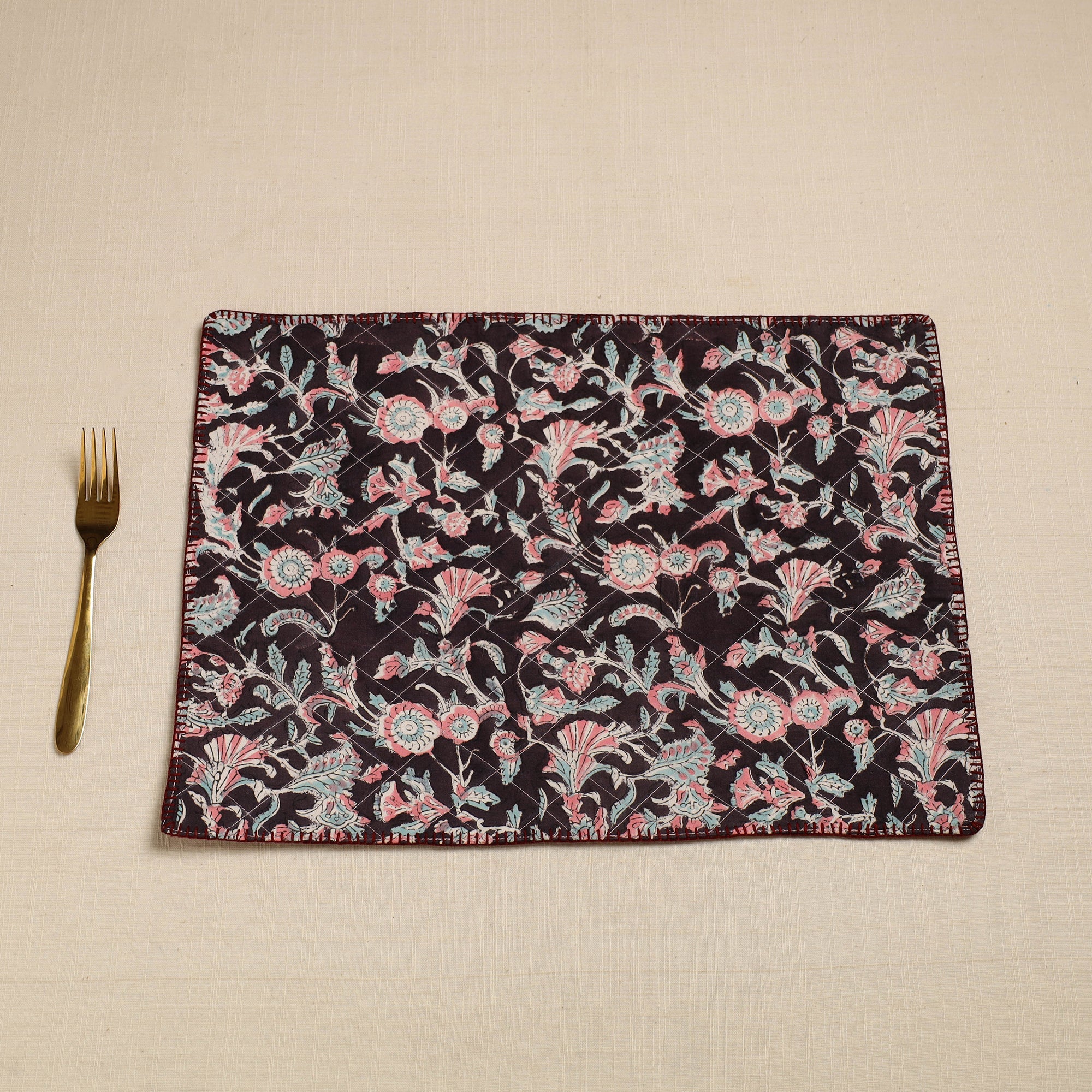 NOORI BAZAR Black - Hand Embroidered Floral Cotton Reversible Table Mat 08 - view 2