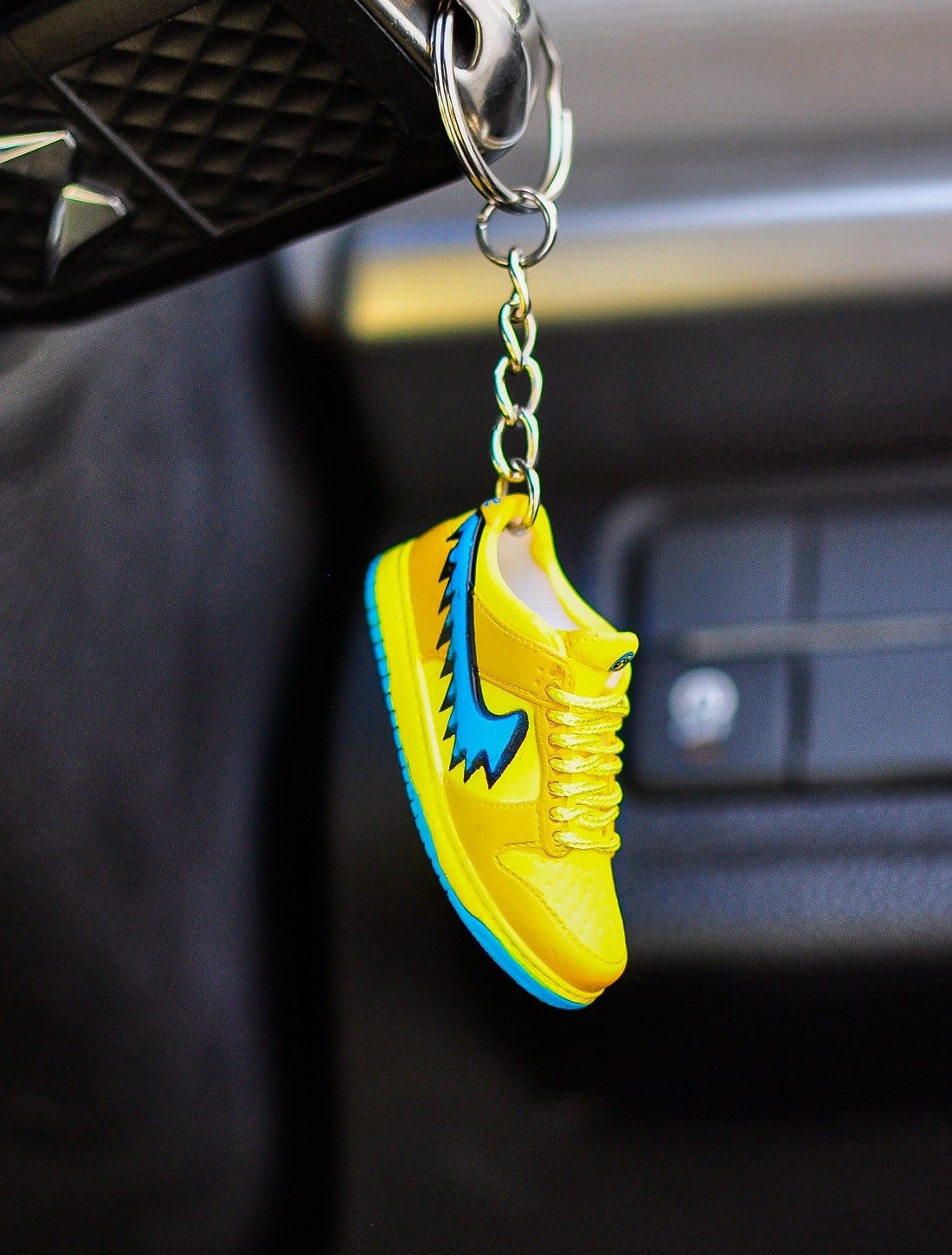 Kicks Machine 3D Sneaker Keychain Gratefull Dead Yellow