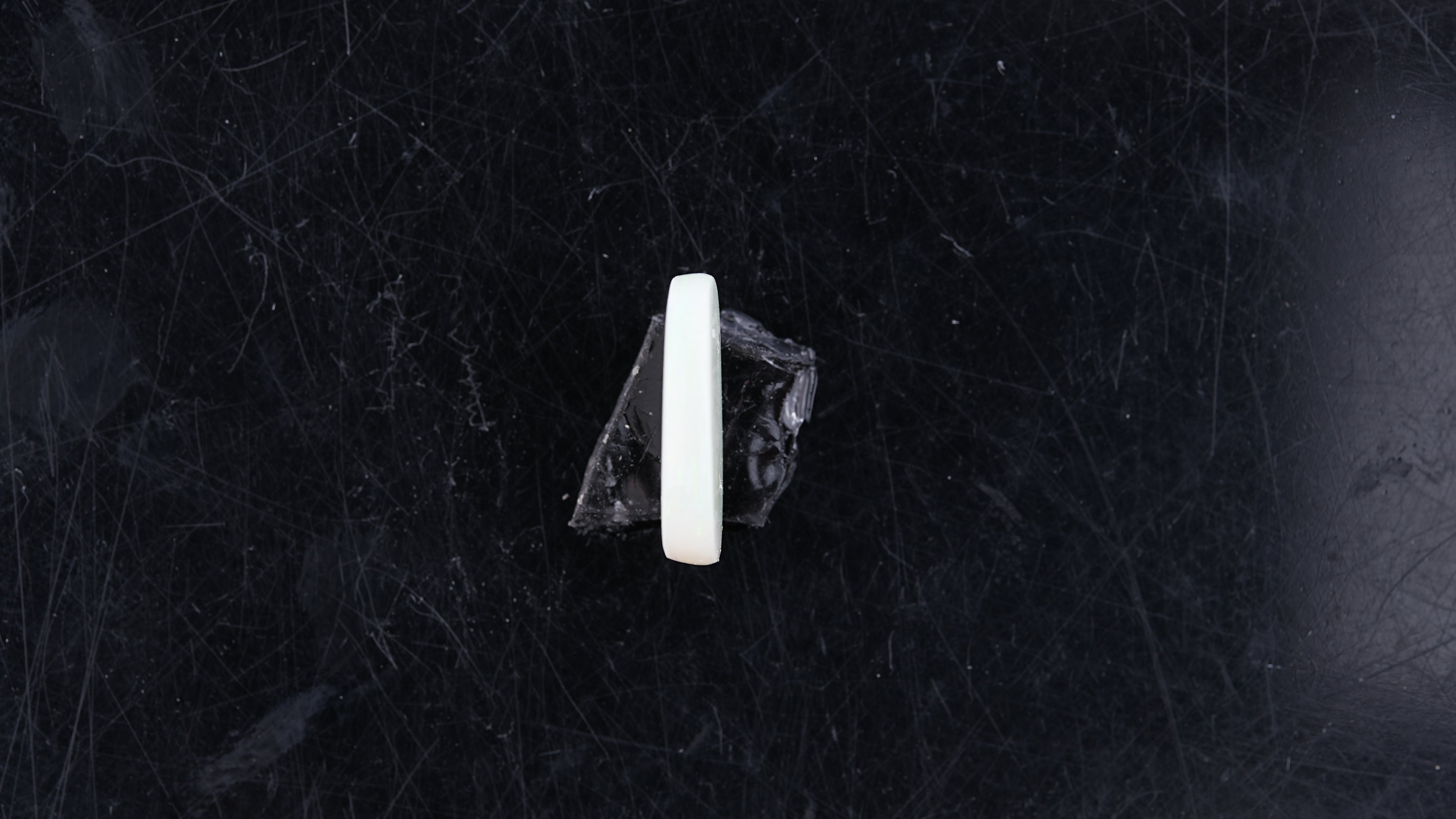 Gemsmantra Opal with Fire - 3.11 Carats (3.421 Ratti) - view 3