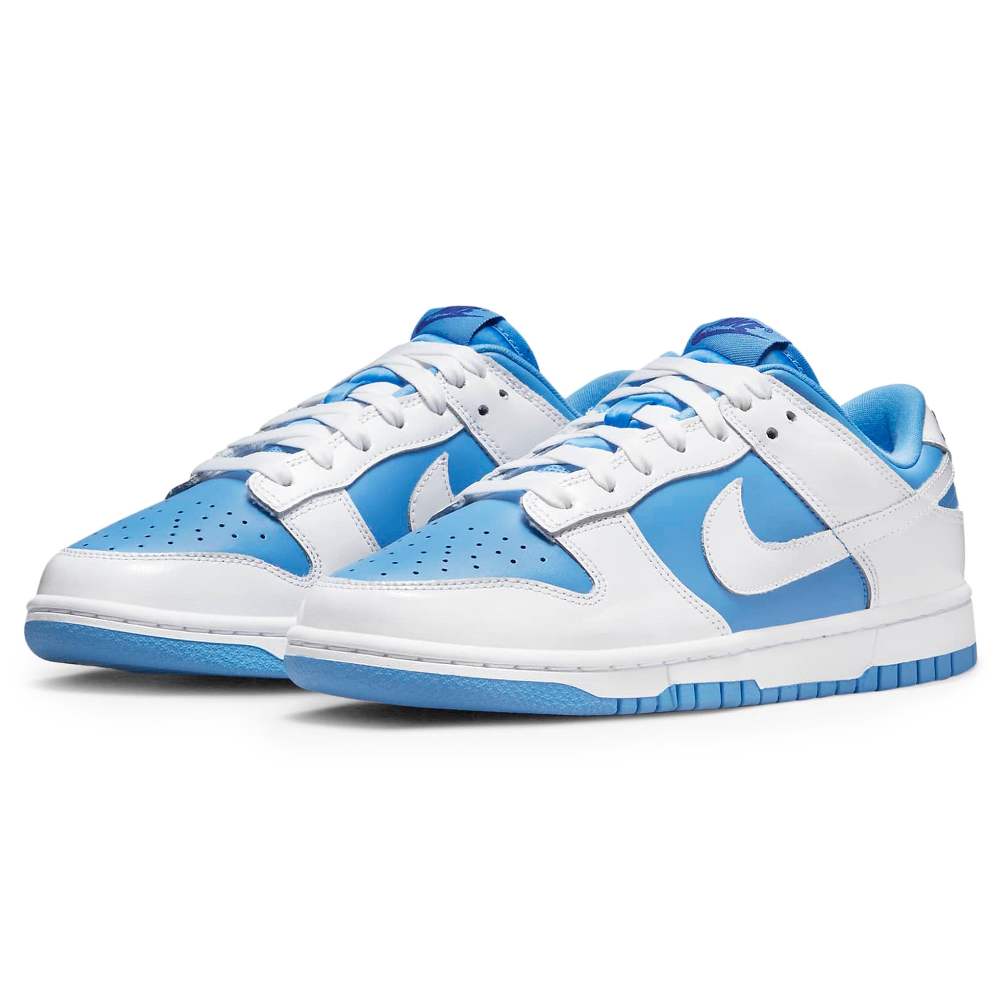 Nike Dunk Low Reverse UNC (W) – Blue - view 2