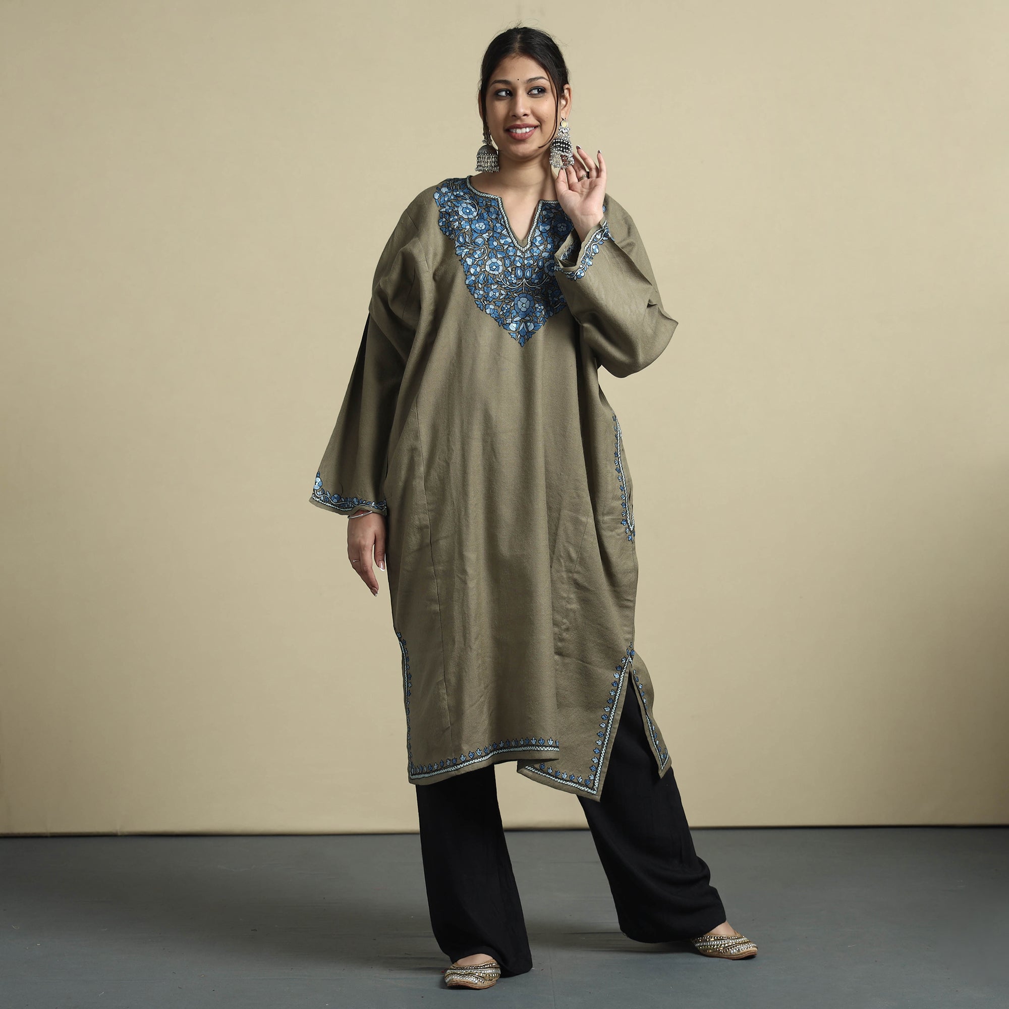 ITOKRI CRAFTS INITIATIVE Green - Sozni Embroidery Kashmiri Merino Wool Pheran