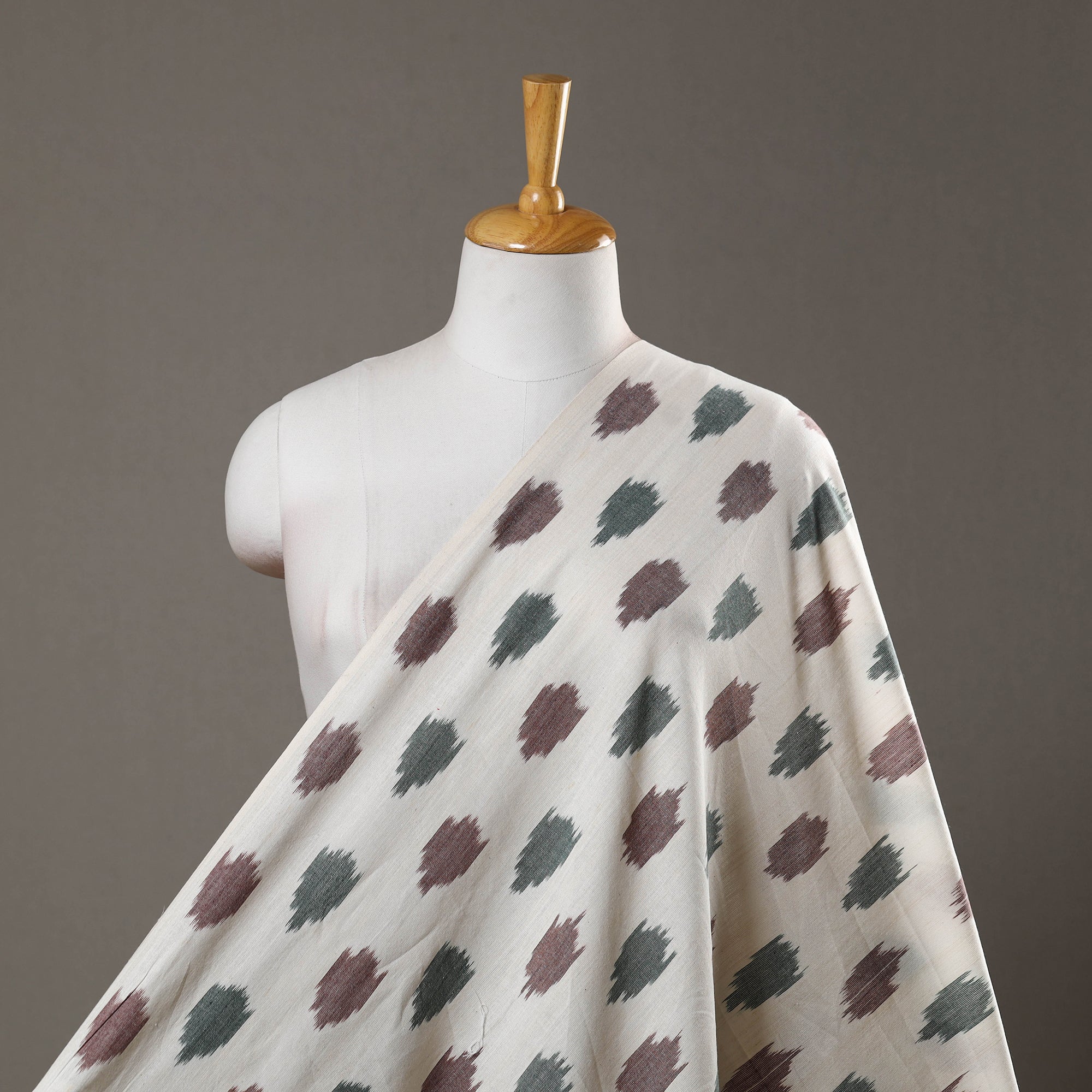 SOUTH KARGHA Handloom Cotton Pochampally Ikat Fabric 02
