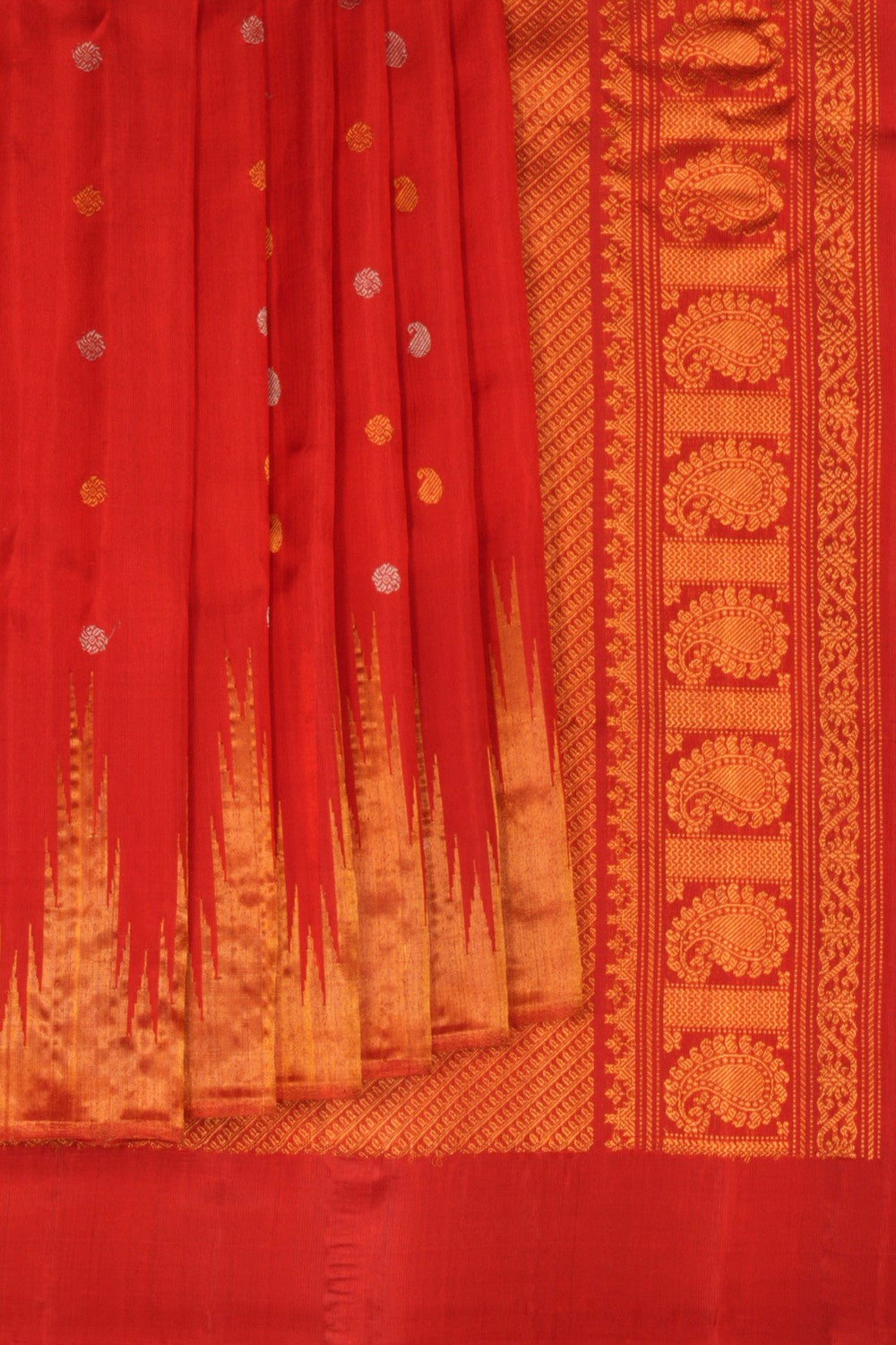Kalanjali Gadwal Silk Red Saree – Women's