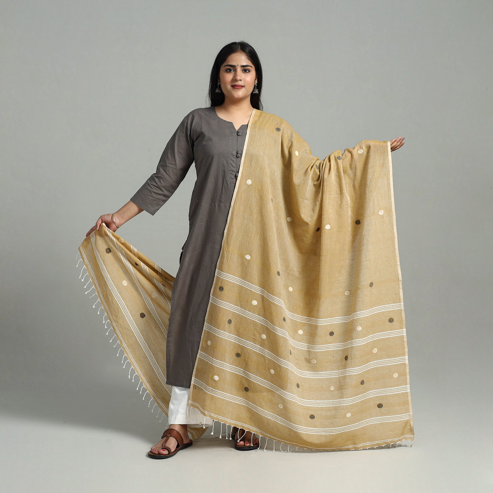 KHUSHBASH - HAPPY LOOM OF EAST Beige - Handloom Cotton Burdwan Jamdani Dupatta 01 - view 2