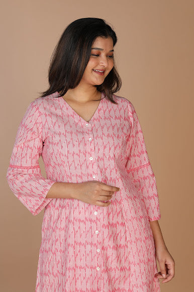 Kalanjali Ethnics Ikat long kurti – Women's, Pink - view 2