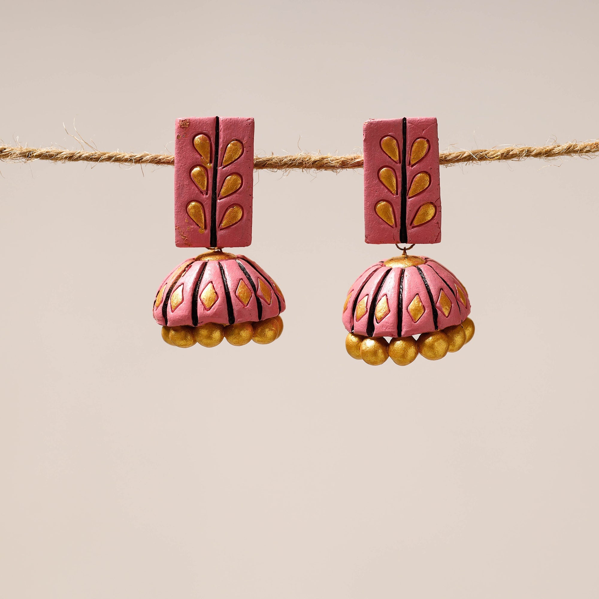 KHUSHBASH - HAPPY LOOM OF EAST Bishnupur Handpainted Terracotta Jhumki Earrings 28