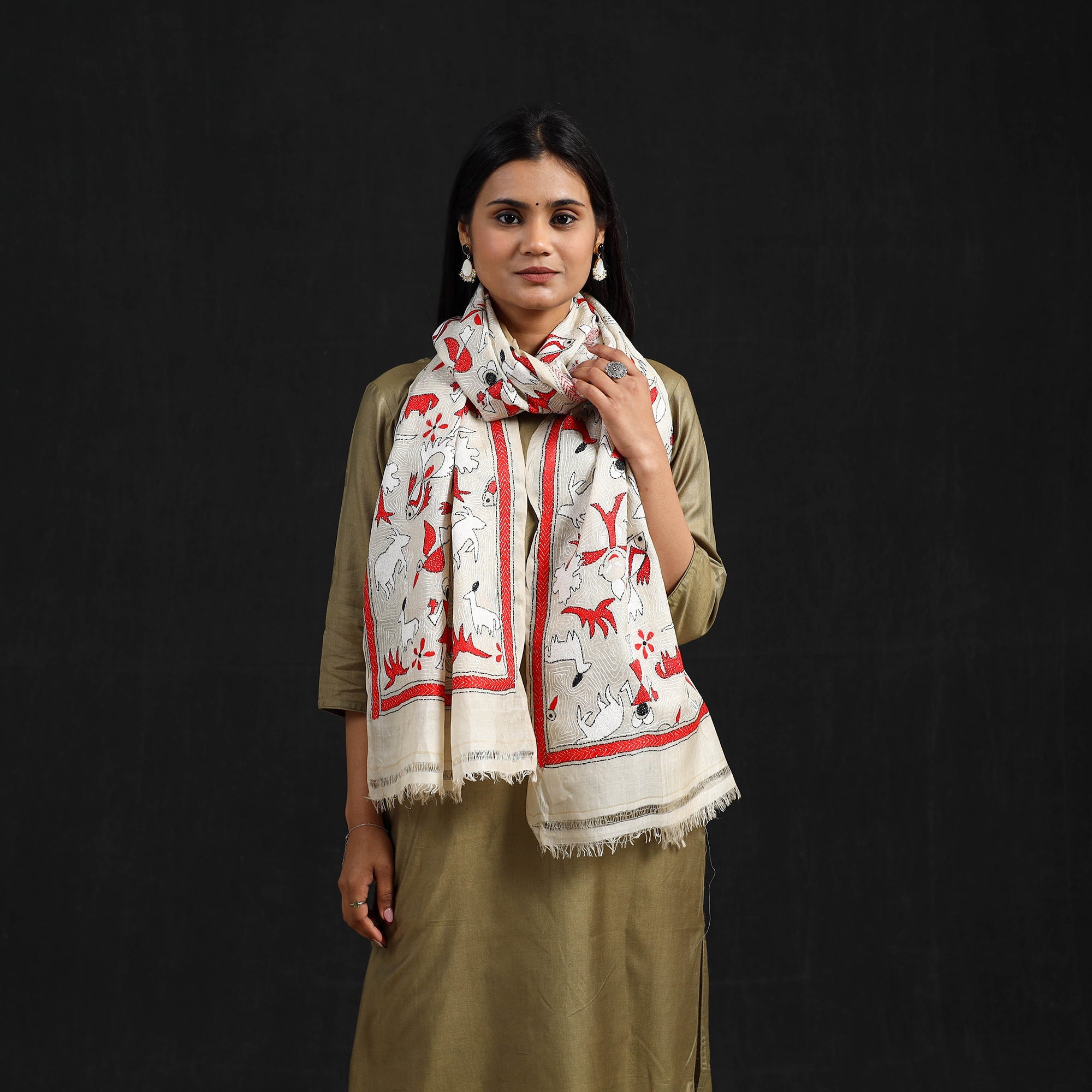 KHUSHBASH - HAPPY LOOM OF EAST Beige - Handloom Desi Tussar Bengal Nakshi Kantha Work Stole 47 - view 2