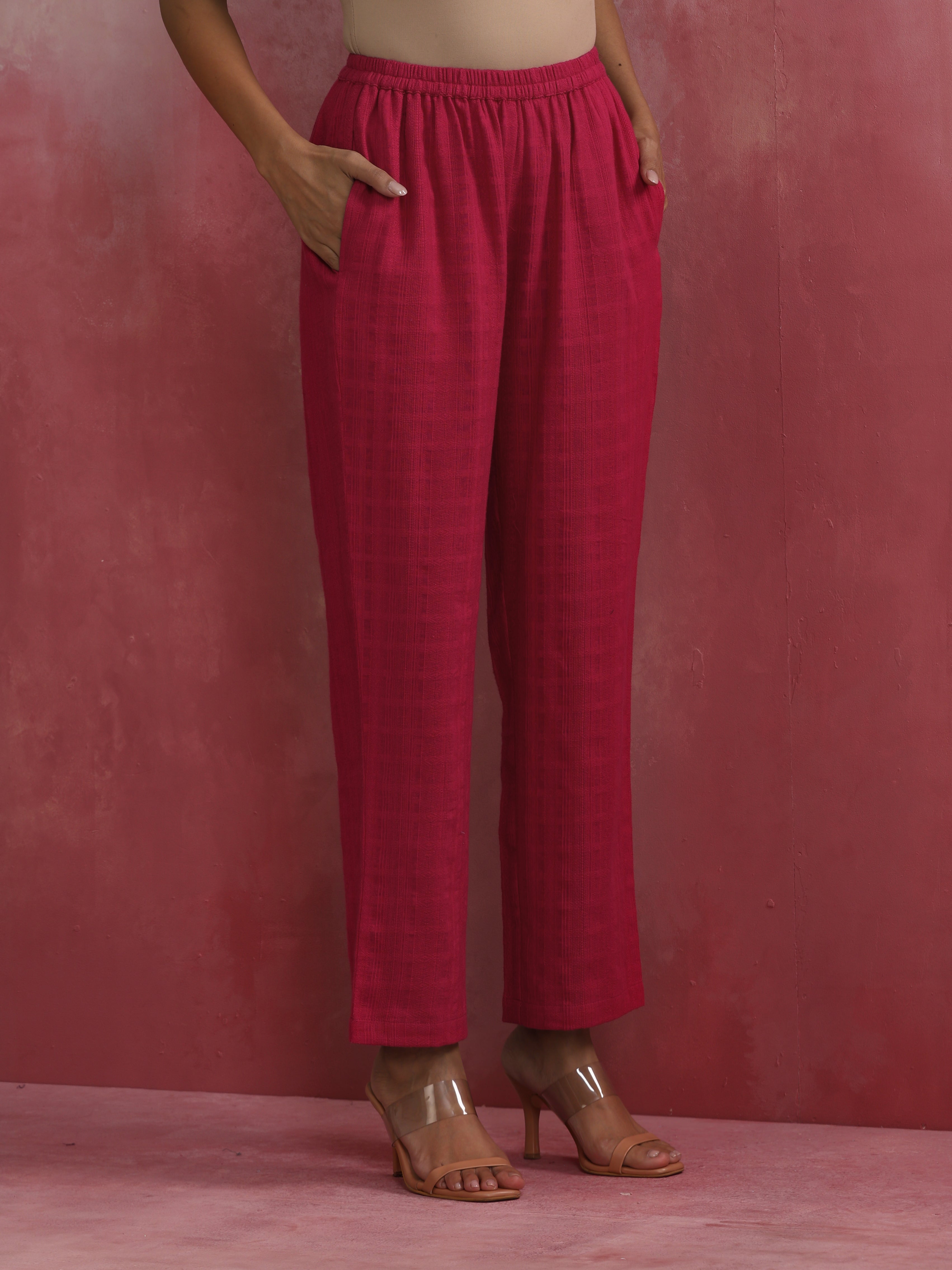 trueBrowns Magenta Cotton Dobby Kurta Set - view 7