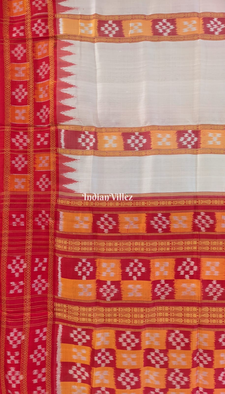 IndianVillèz Off White Pasapali Khandua Silk Saree - view 3