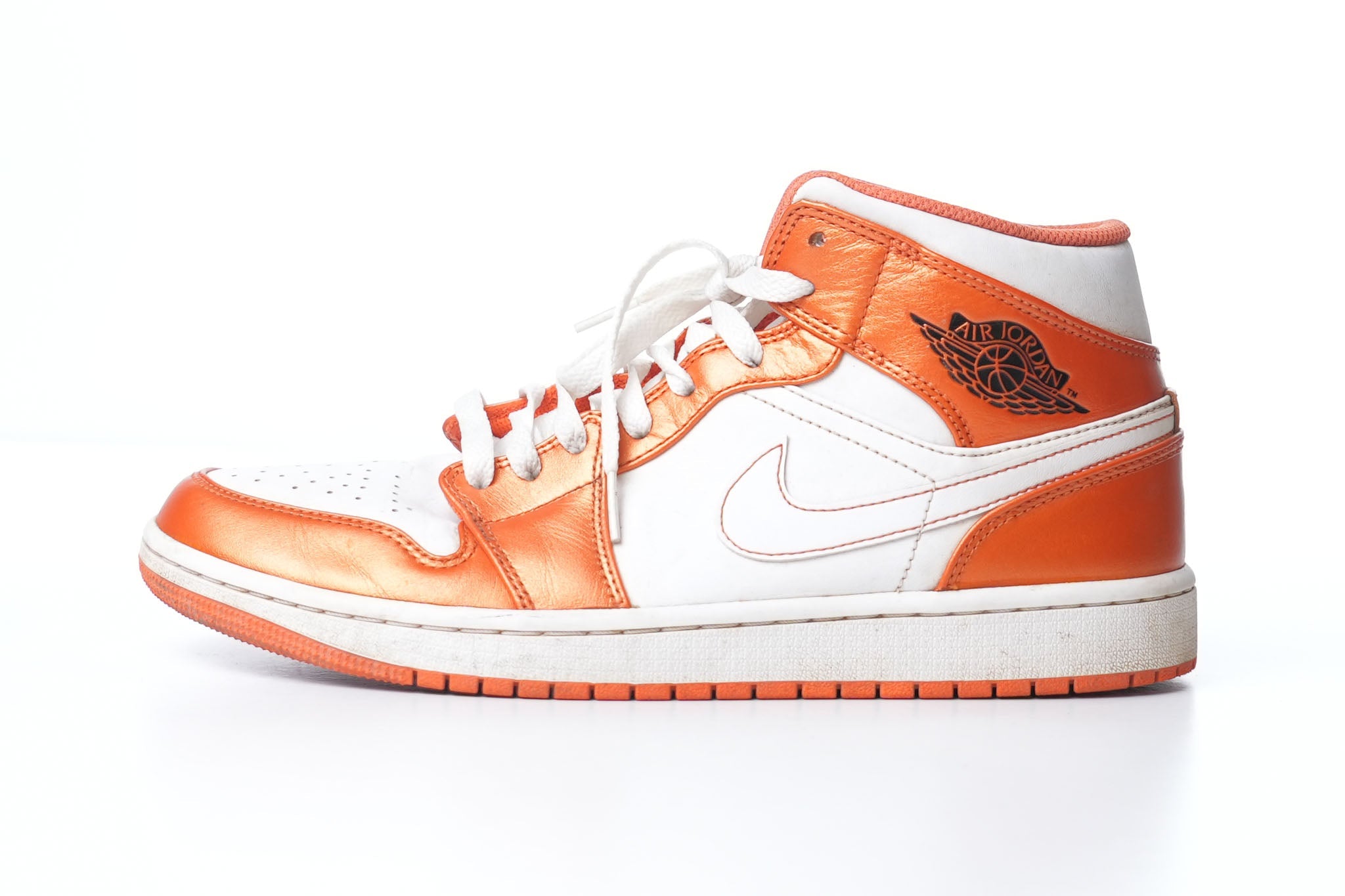 Nike Air Jordan 1 Mid SE Metallic Electro Orange And White Sneakers - view 2