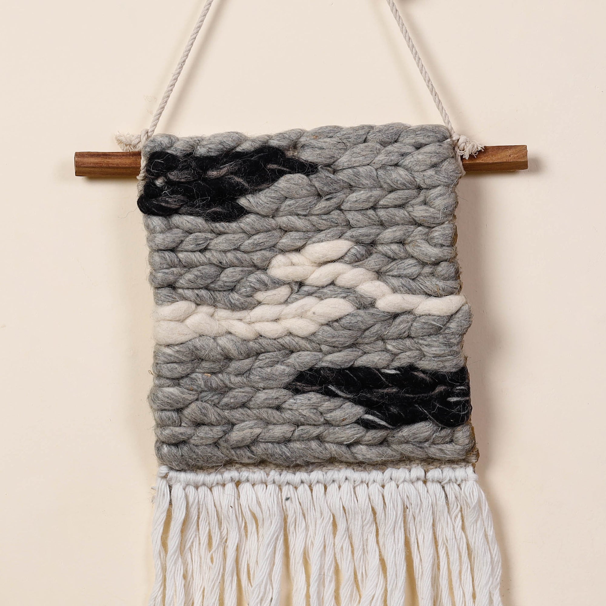 ITOKRI CRAFTS INITIATIVE Bhadohi Handwoven Wool Geometric Fringed Wall Hanging - view 2