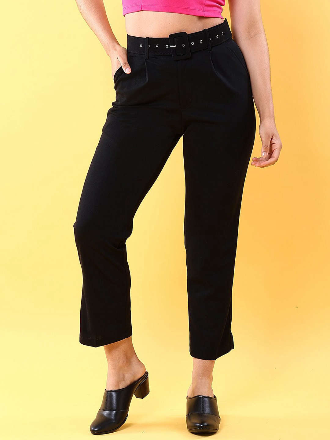 Freehand By The Indian Garage Co Women Tapered Pleated Pant With Belt