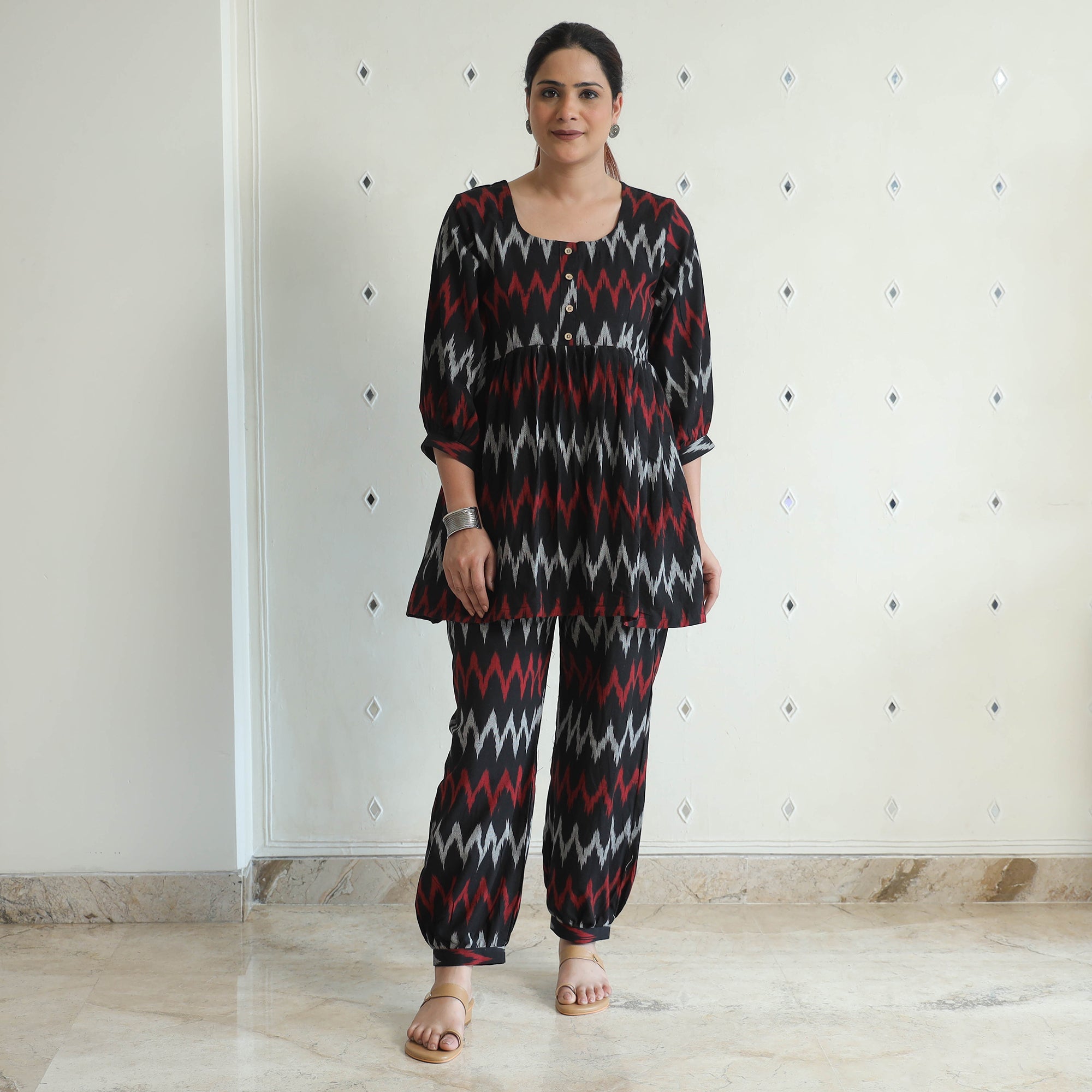 ITOKRI CASUALS Black - Pochampally Ikat Cotton Co-Ord Set 10