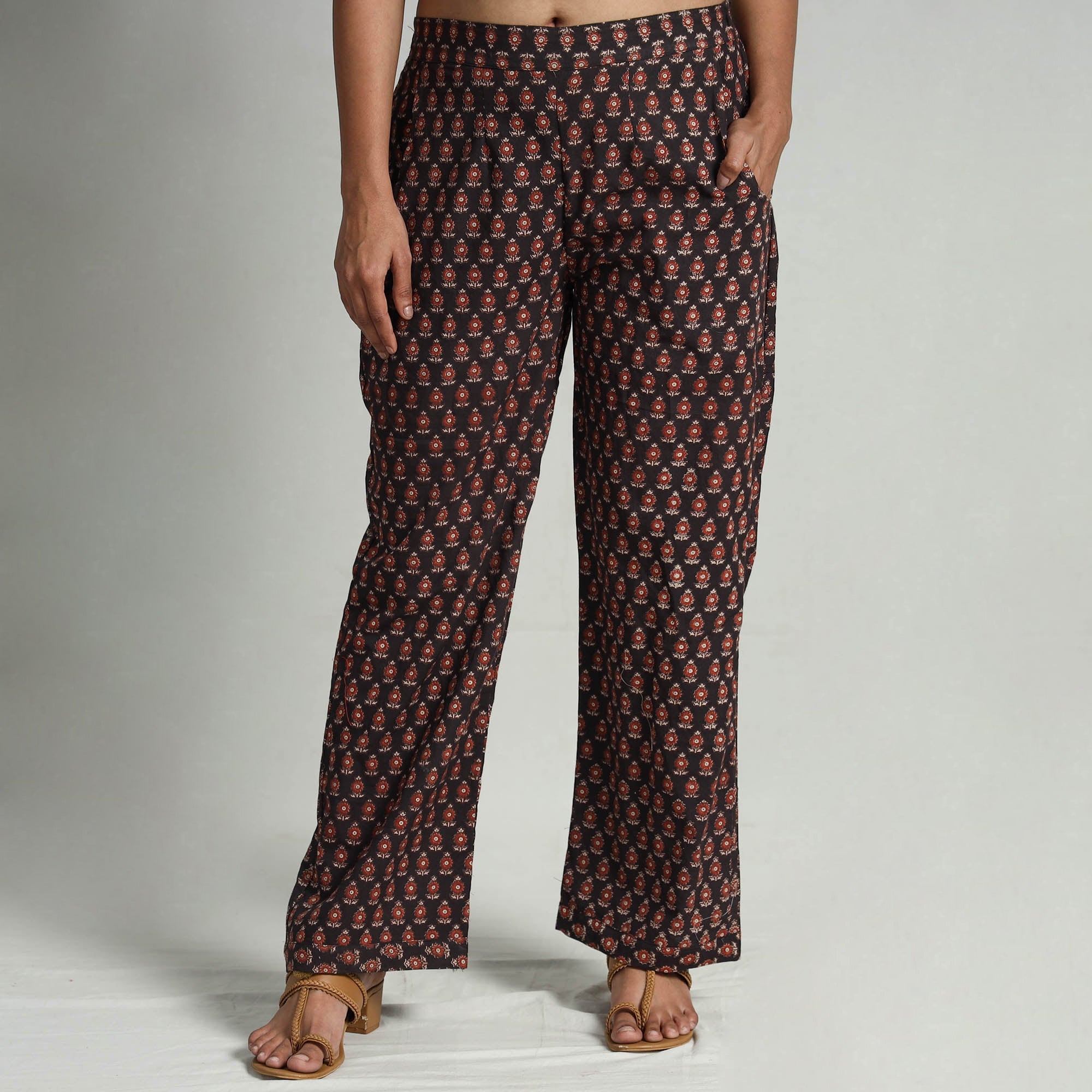 ITOKRI CASUALS Black - Kalamkari Printed Cotton Elasticated Palazzo - view 2