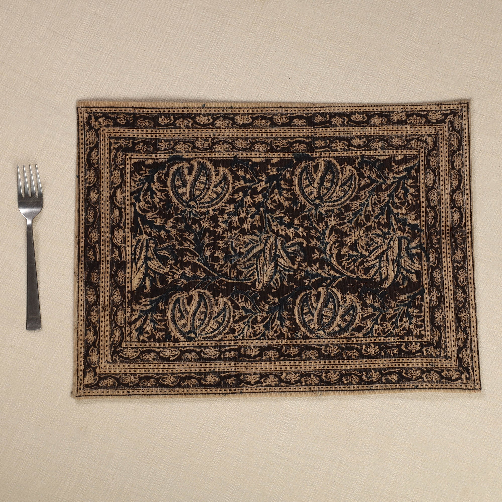 PITCHUKA SRINIVAS KALAMKARI PEDANA Brown - Original Pedana Kalamkari Block Printed Cotton Table Mat (18 x 13 in) 15 - view 2