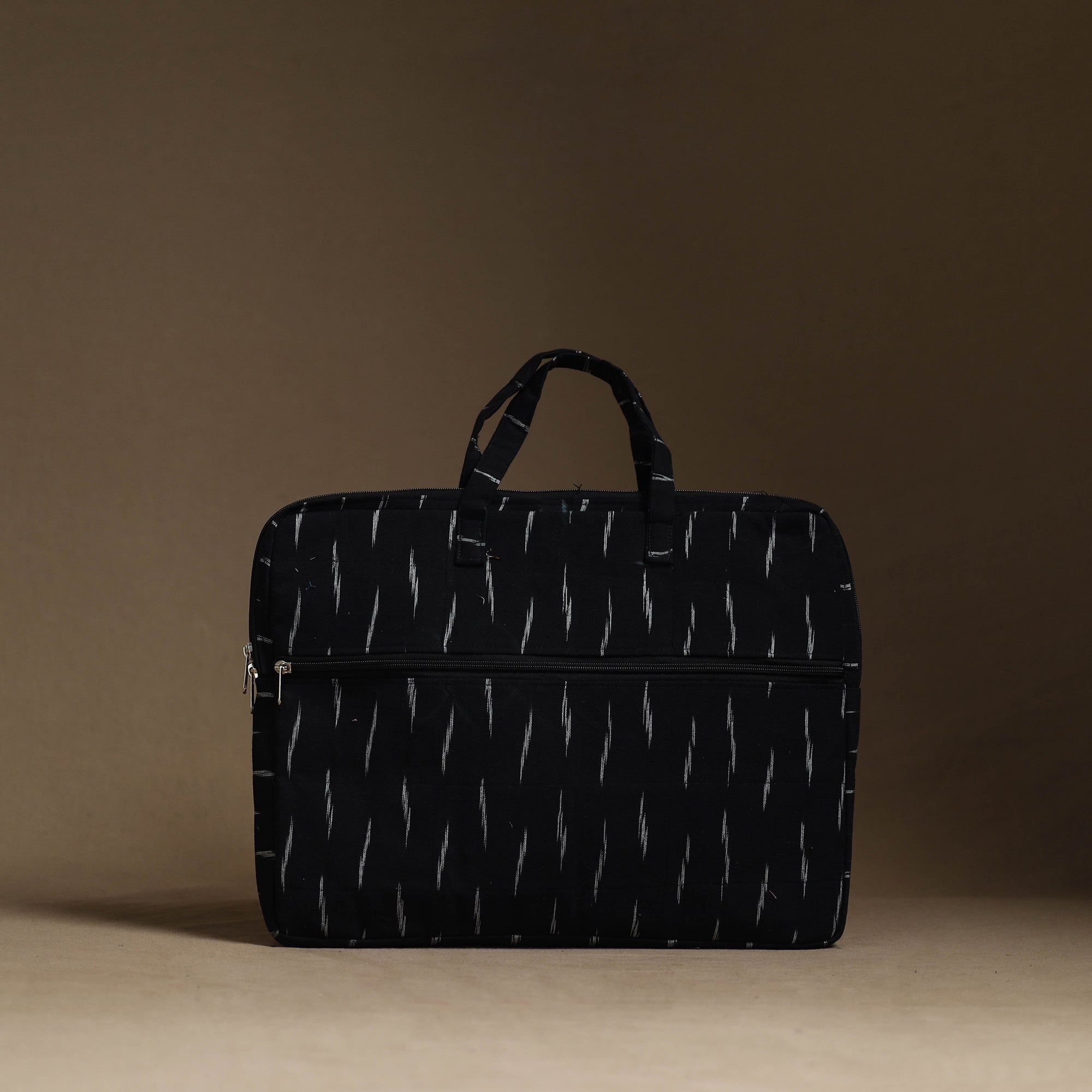 NOORI BAZAR Black - Handmade Quilted Cotton Laptop Bag (13 x 16 in) 09